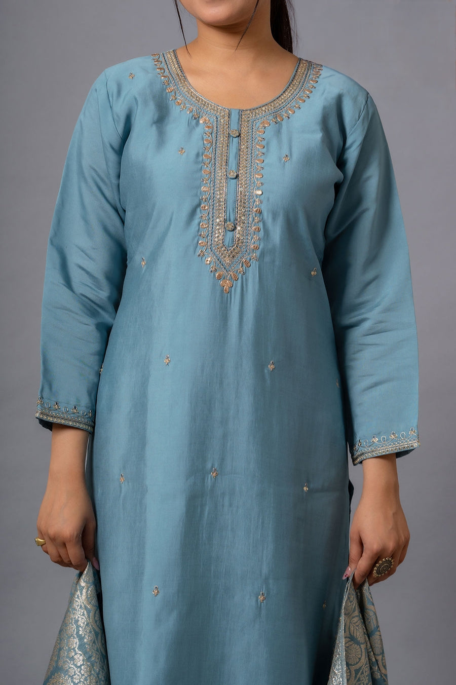 Grey Chanderi Viscose Kurta Pant Set With Embroidery Work