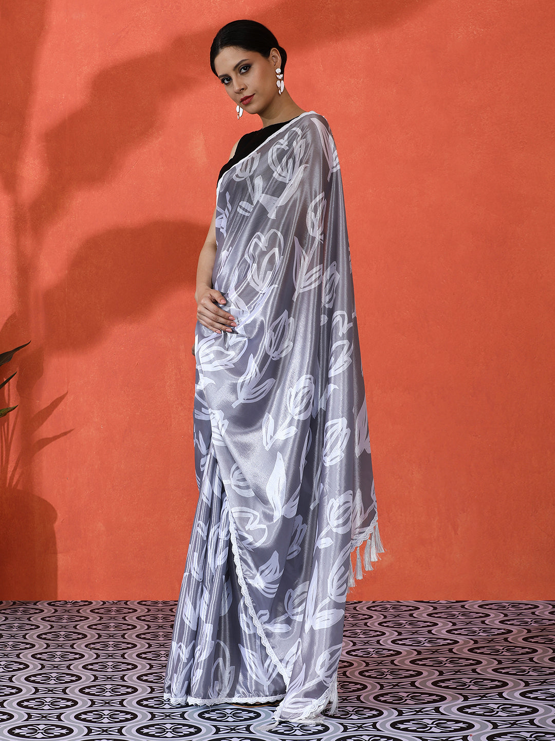Grey Chinon Saree With Beautiful Digital Print For Ceremonial Wear