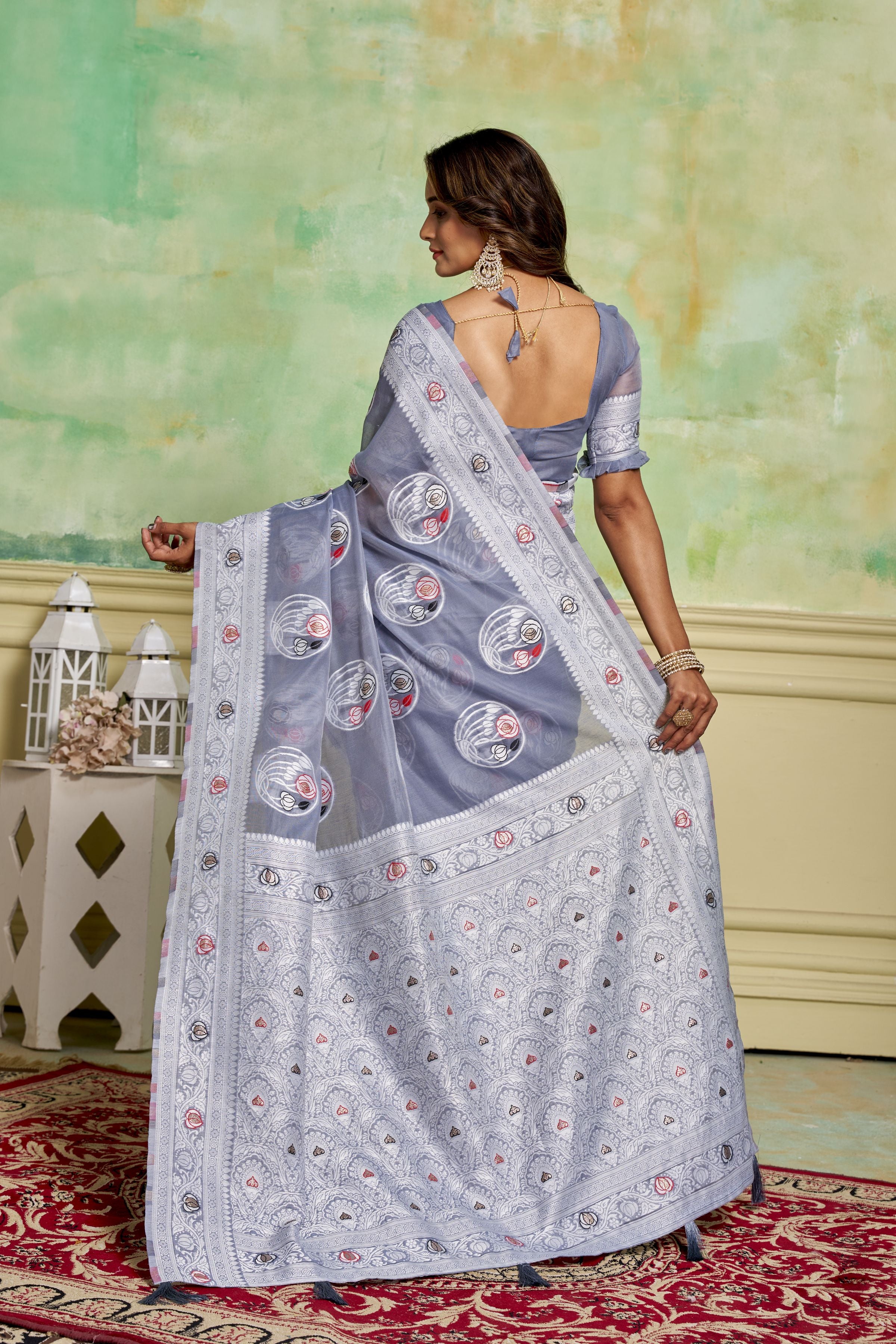 Grey Rich And Elegant Woven Designer Cotton Fabric Saree