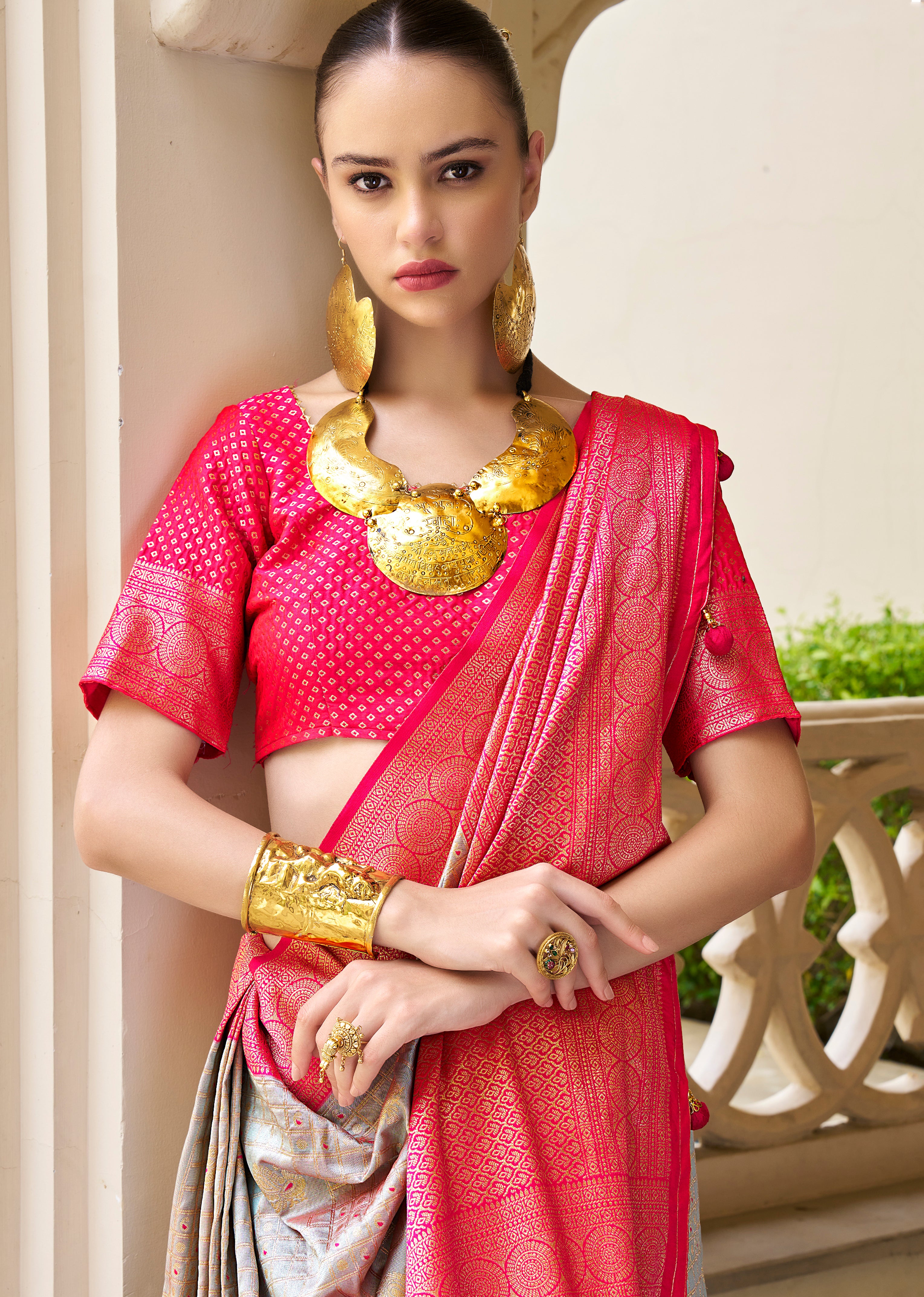 Grey Saree With Jacquard Woven Work