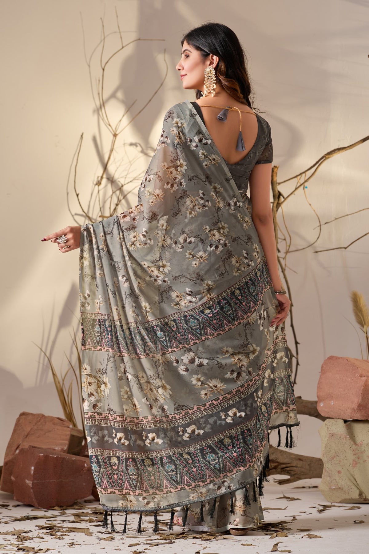 Grey Soft Georgette Saree With Digital Printed Classic Elegant Saree