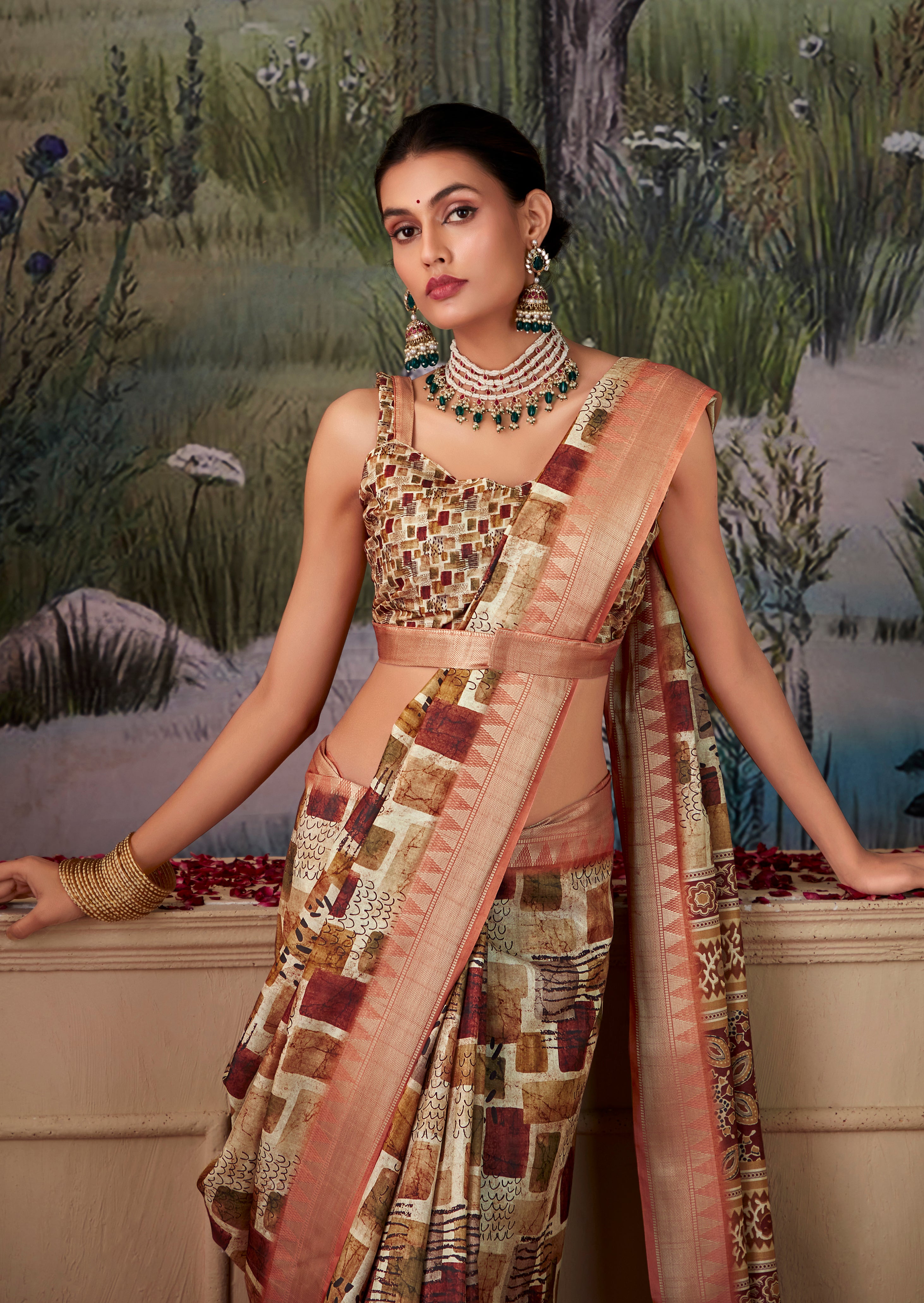 Ivory Tusser Silk Saree With Jacquard Woven with Digital Print