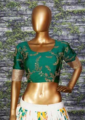 Karishma Kapoor Off-White Floral Digital Printed Organza Bridal Lehenga Choli