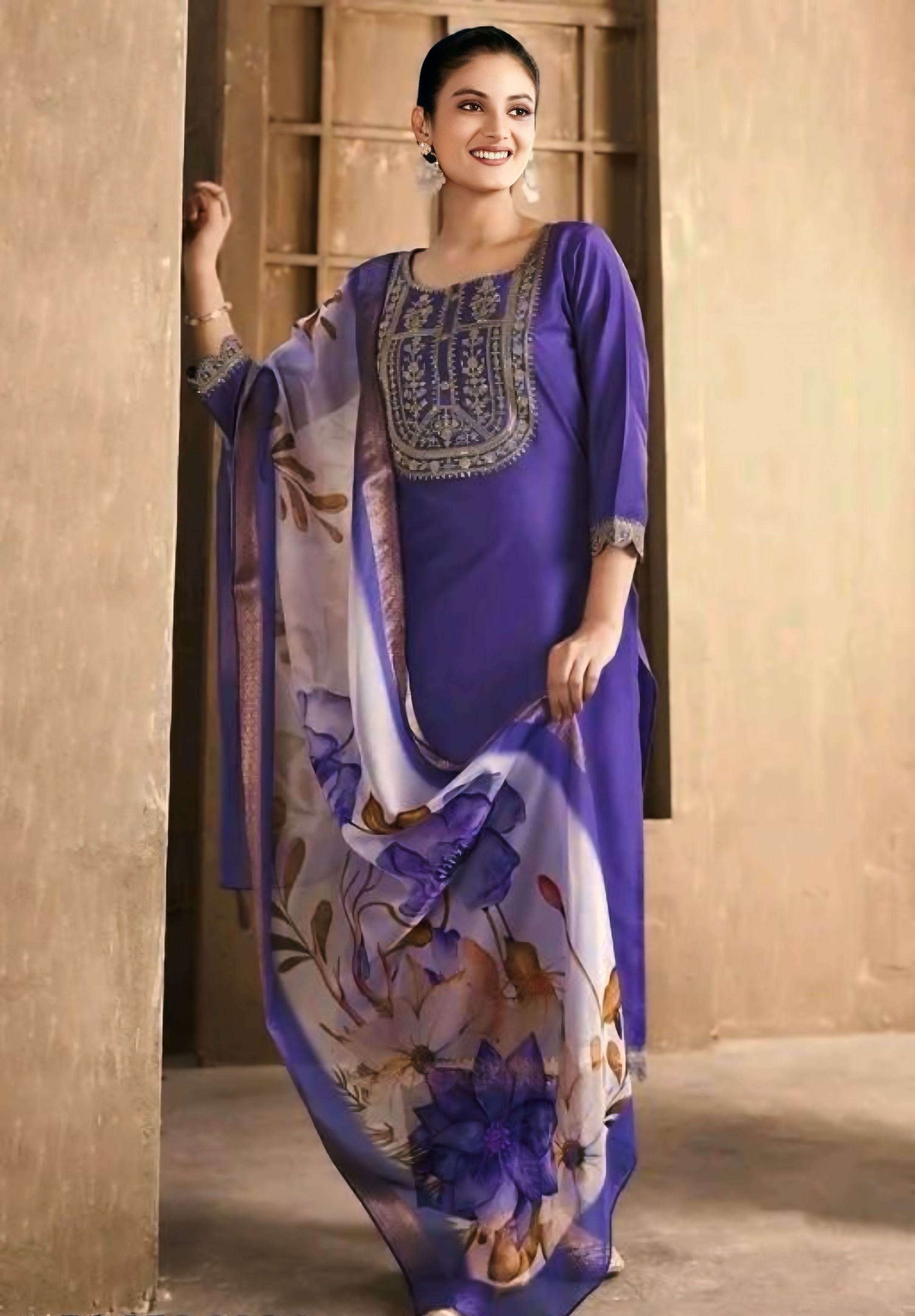Lavender Rayon Slub Kurta Pant with Heavy Thread Embroidery Work With Printed Dupatta
