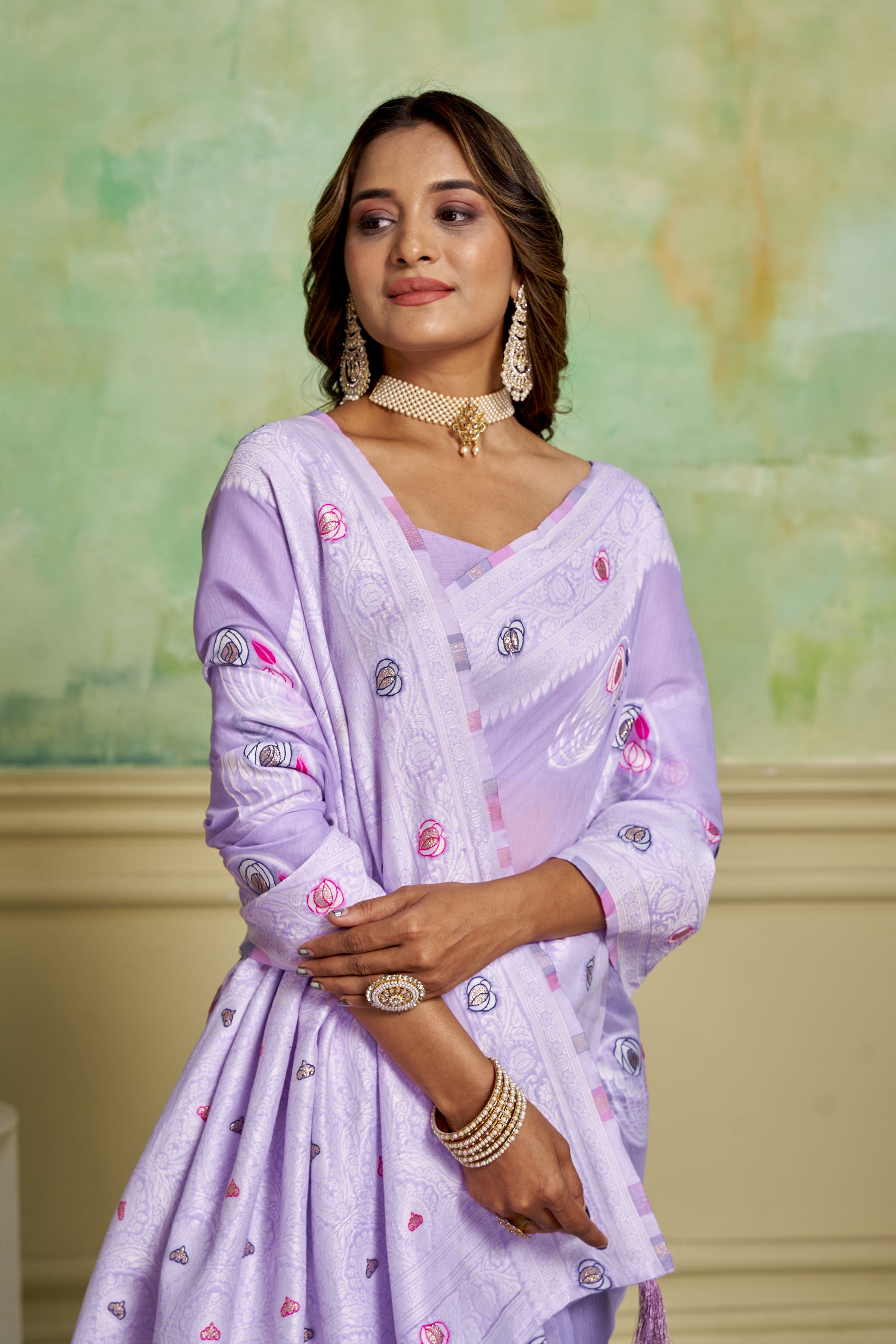 Lavender Rich And Elegant Woven Designer Cotton Fabric Saree