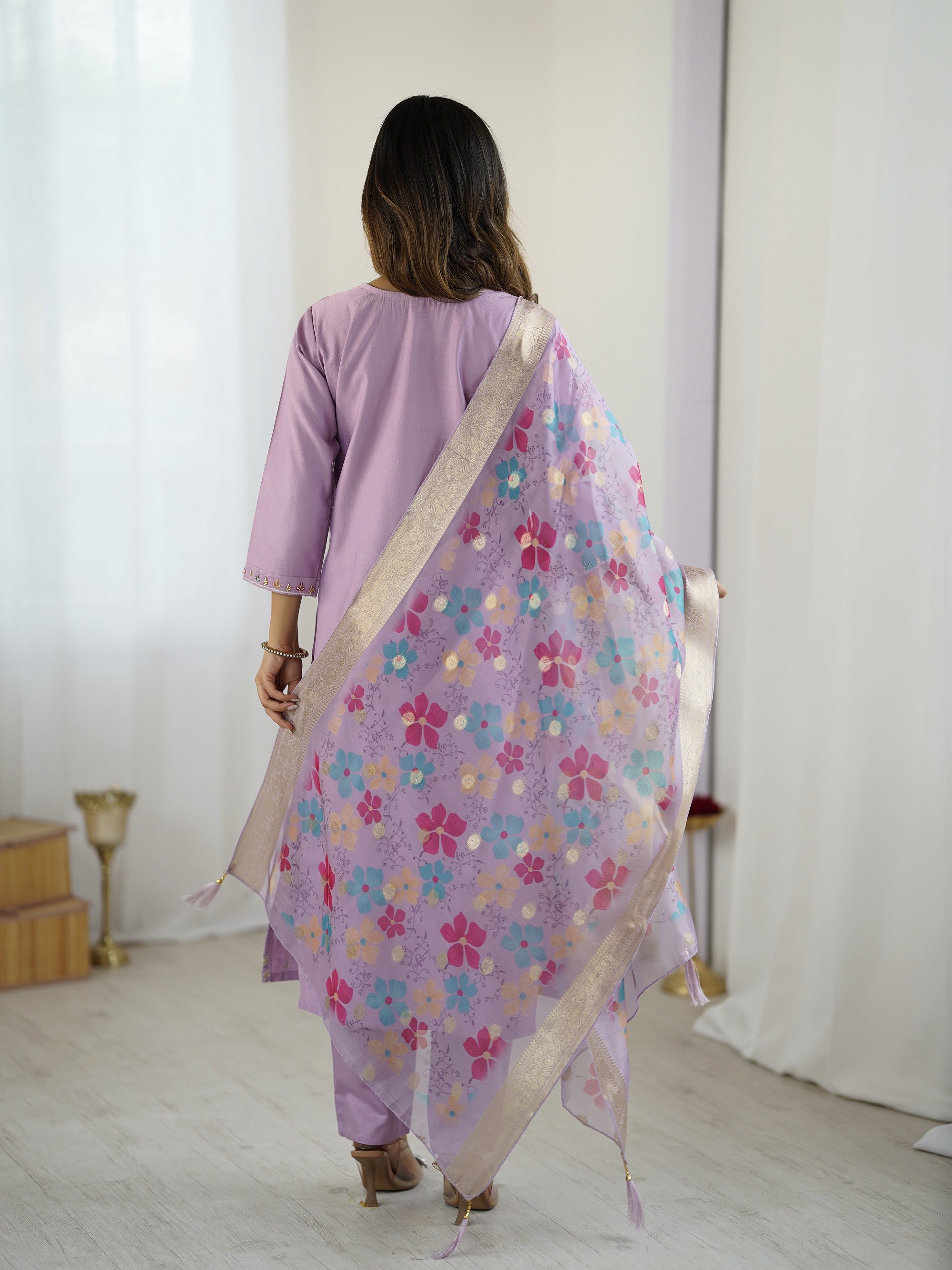 Lavender Viscose Gadhval Silk Kurta Pant Set With Thread Embroidered With Beads Work