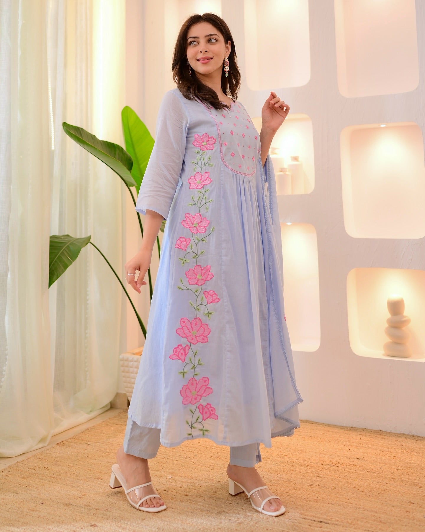 Light Blue Parampara Silk Kurta Pant Set With Heavy Thread Embroidery Work