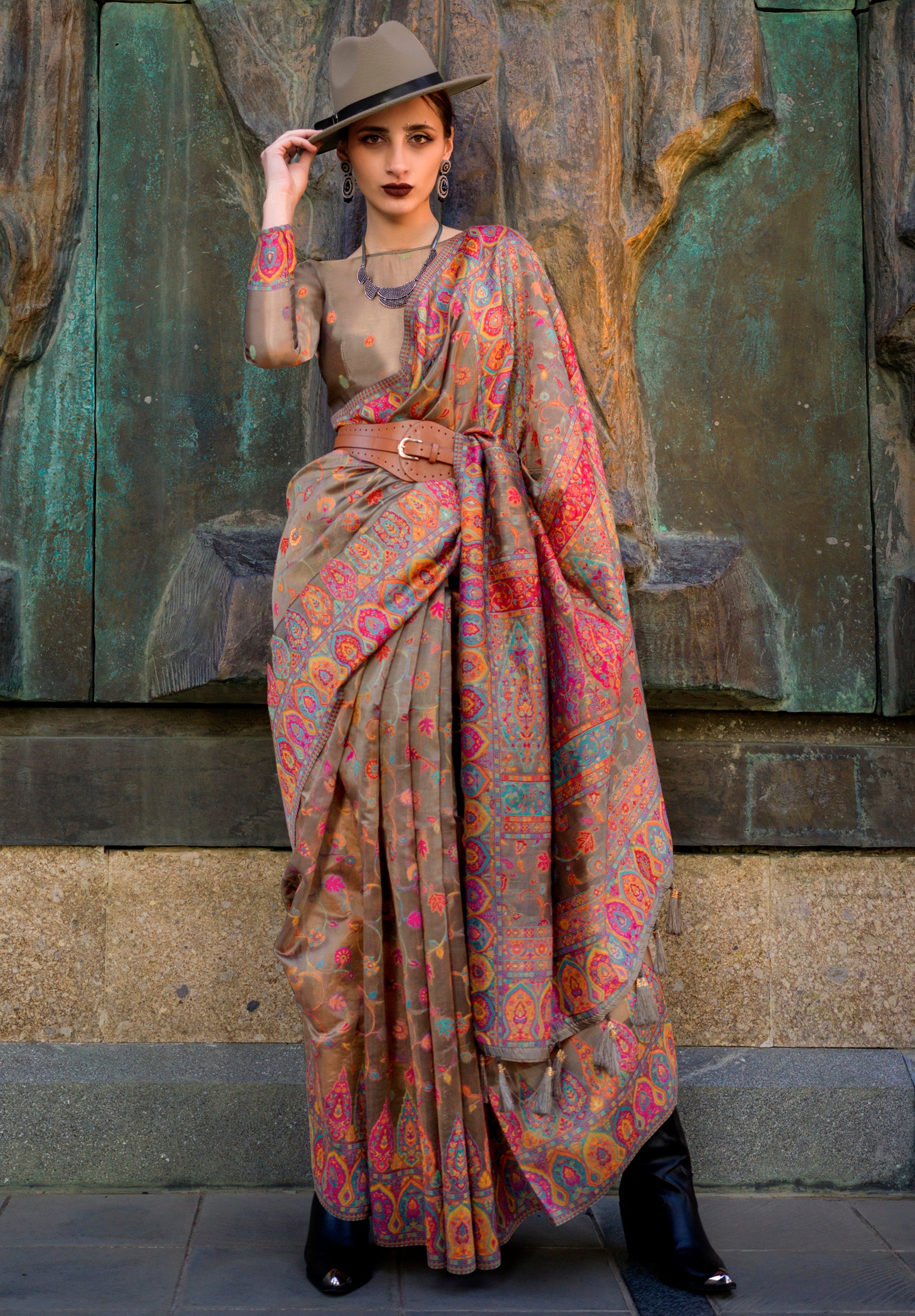 LightCoffee Handloom Organza Saree With Handloom Kashmiri Jacquard Woven Work