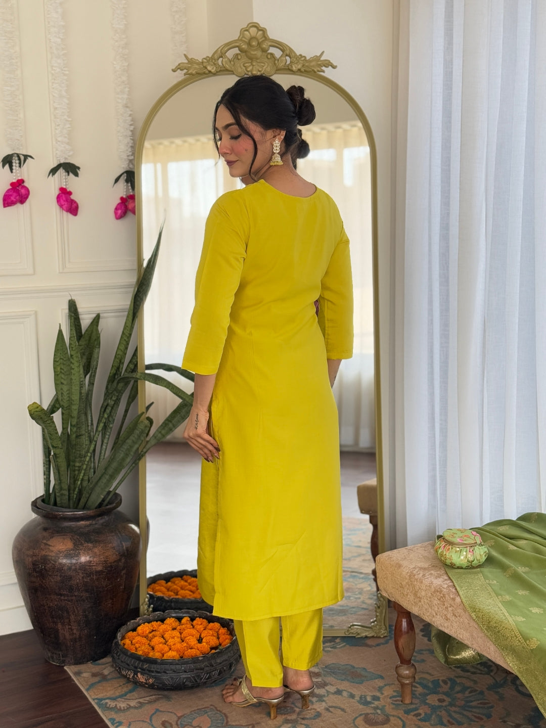 Liril Chanderi Viscose Elegant Kurta Pant Set With Embroidery Work
