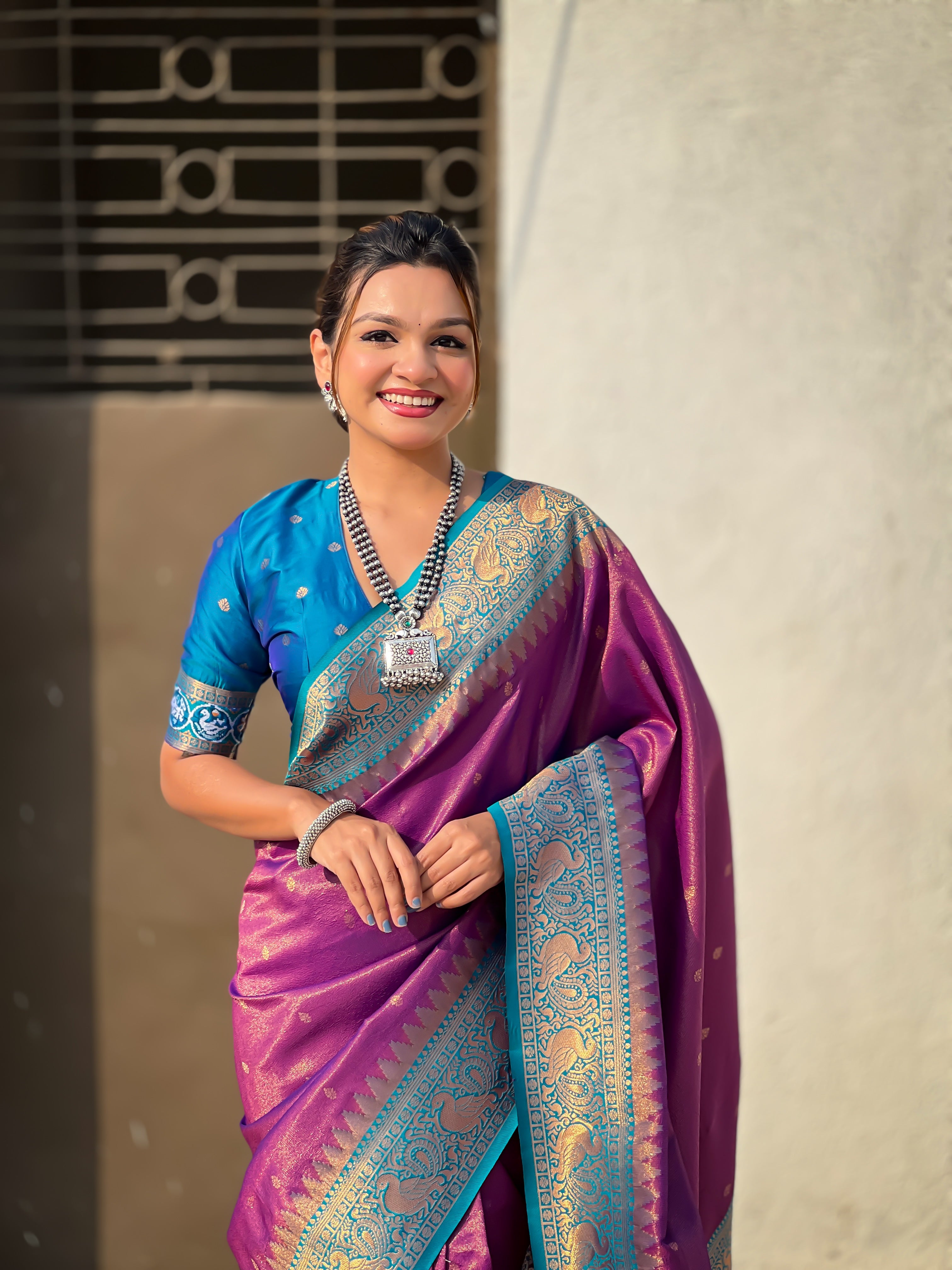 Magenta Jari Tissue Woven Meenakari Pallu Designer Heavy Ethnic Saree