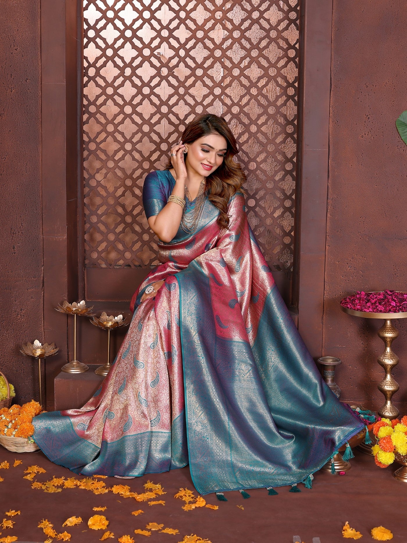 Magenta Tissue Silk Saree With Traditional Weaving