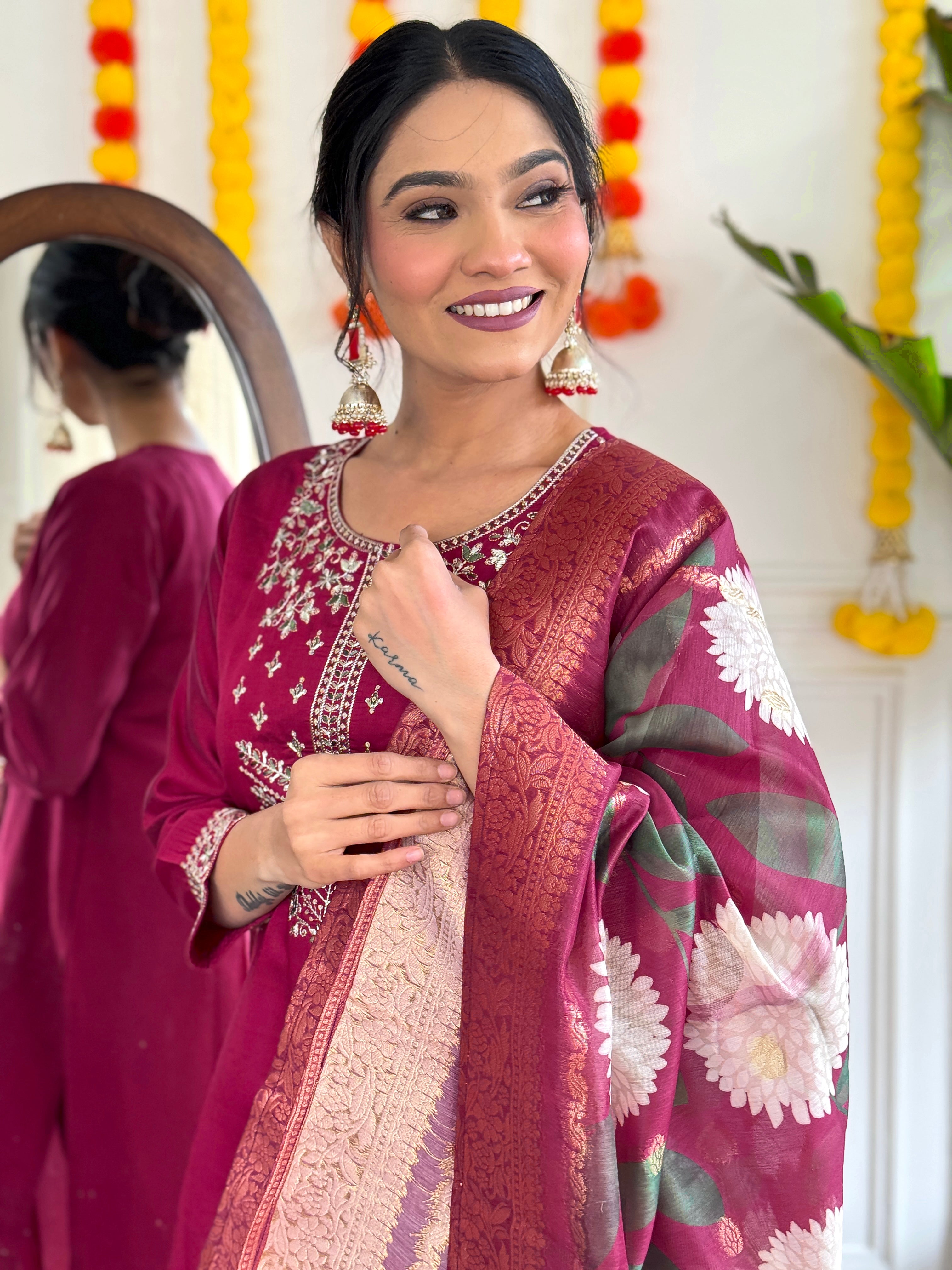 Magenta Viscose Chanderi Kurta Pant With Heavy Thread Embroidery