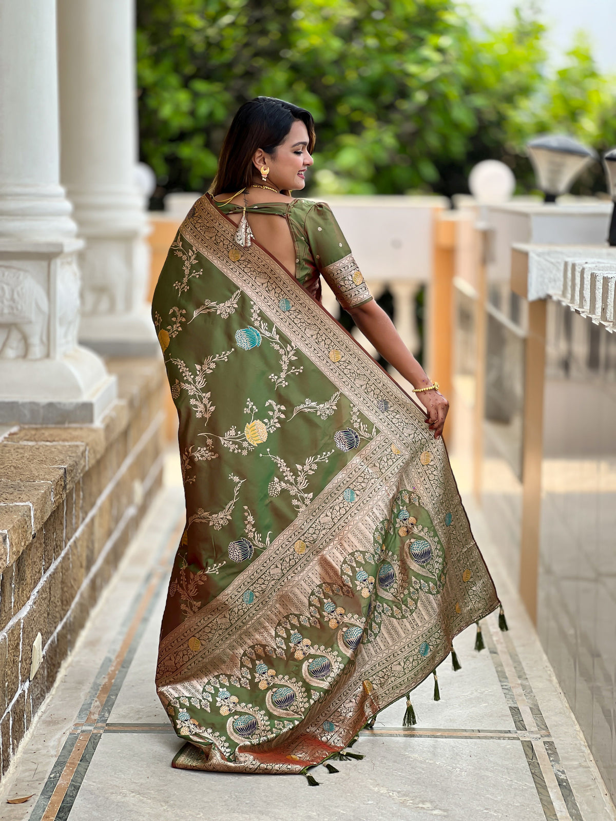 Mahendi Beautiful Banarasi Silk Woven Meenakari Designer Graceful Ethnic Saree