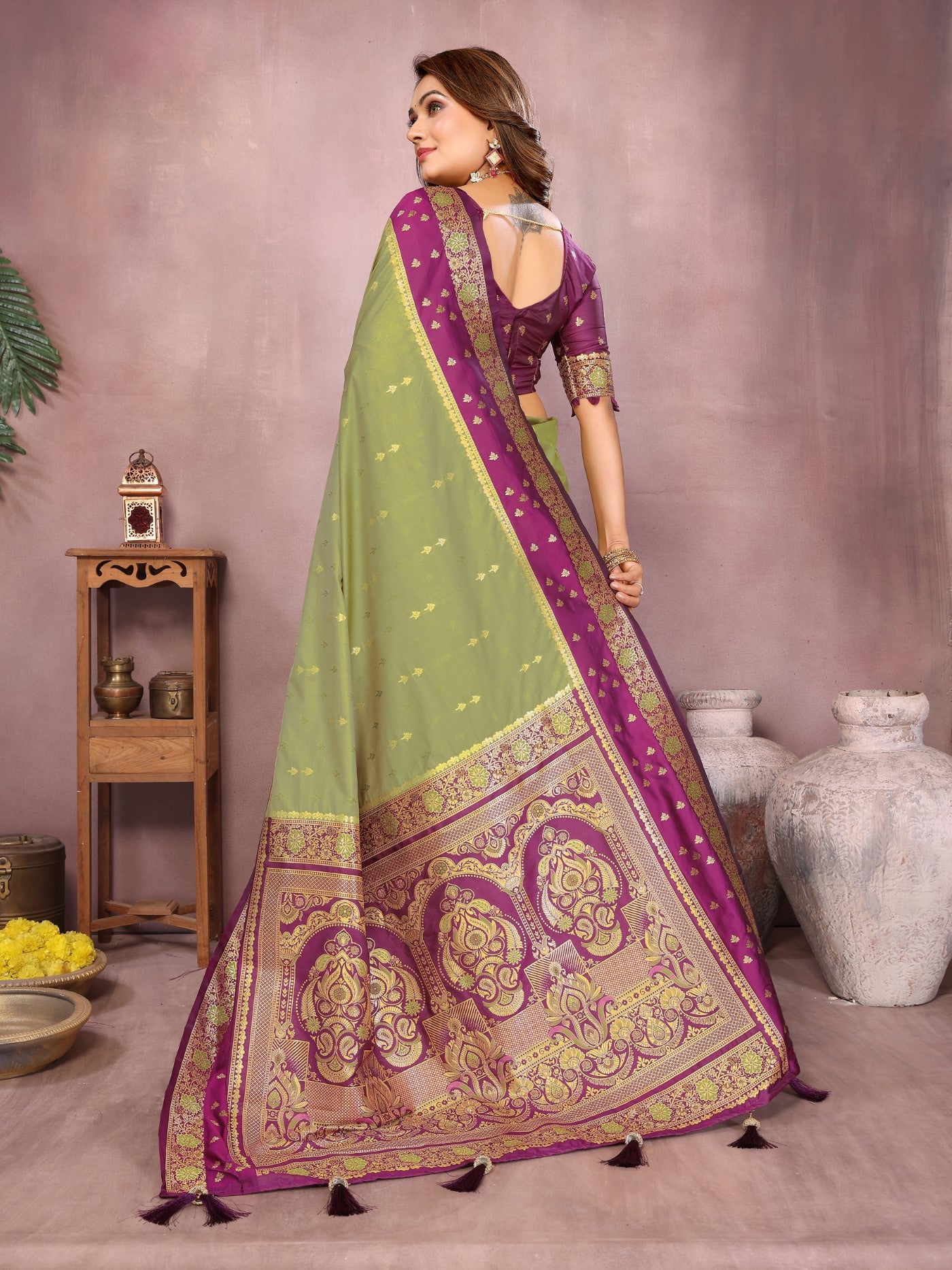 Mahendi Kalamkari Silk Saree With Zari Woven