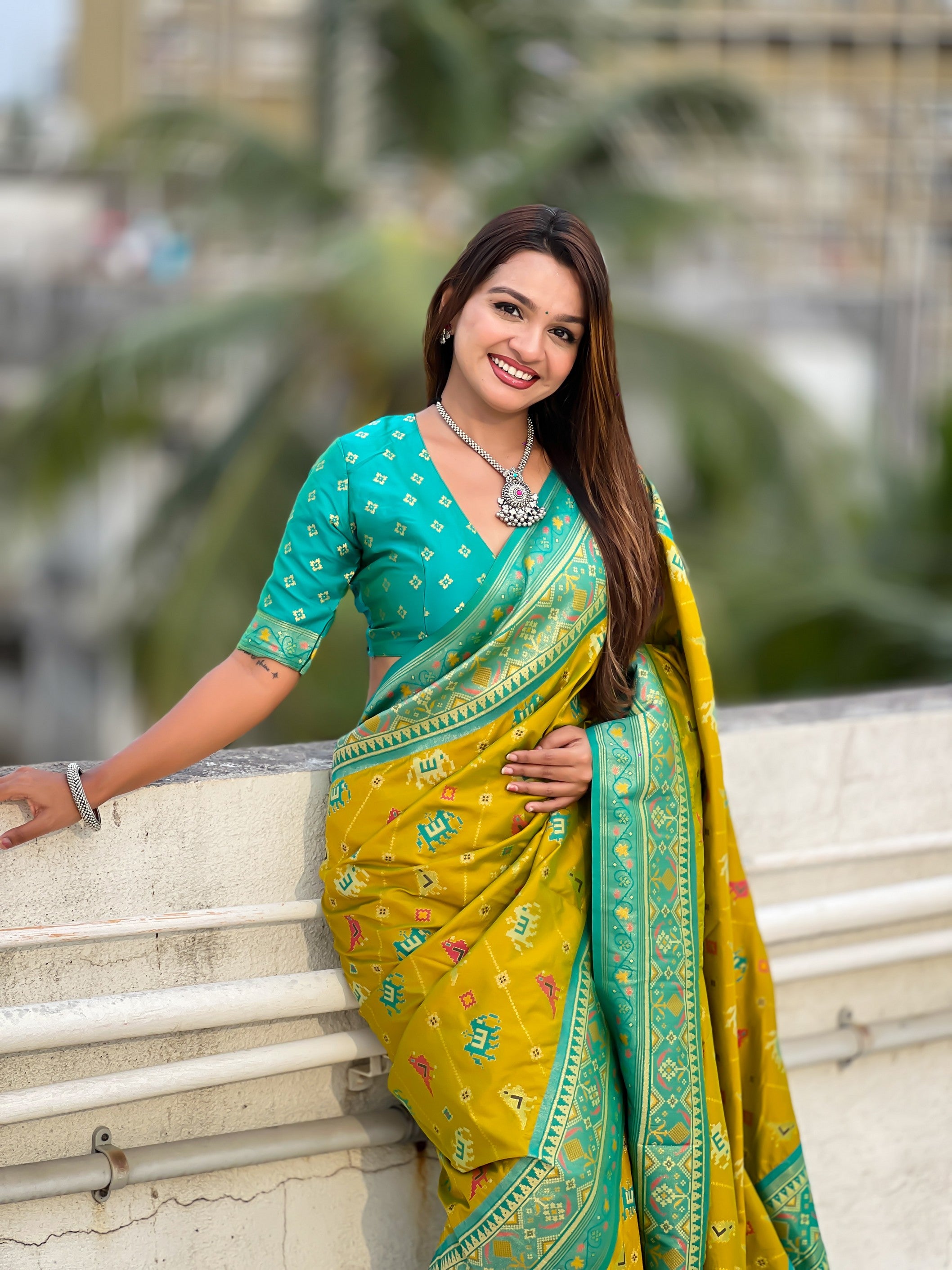 Mahendi Patola Silk Saree With Woven Meenakari Ikkat Designer For Festive Looks