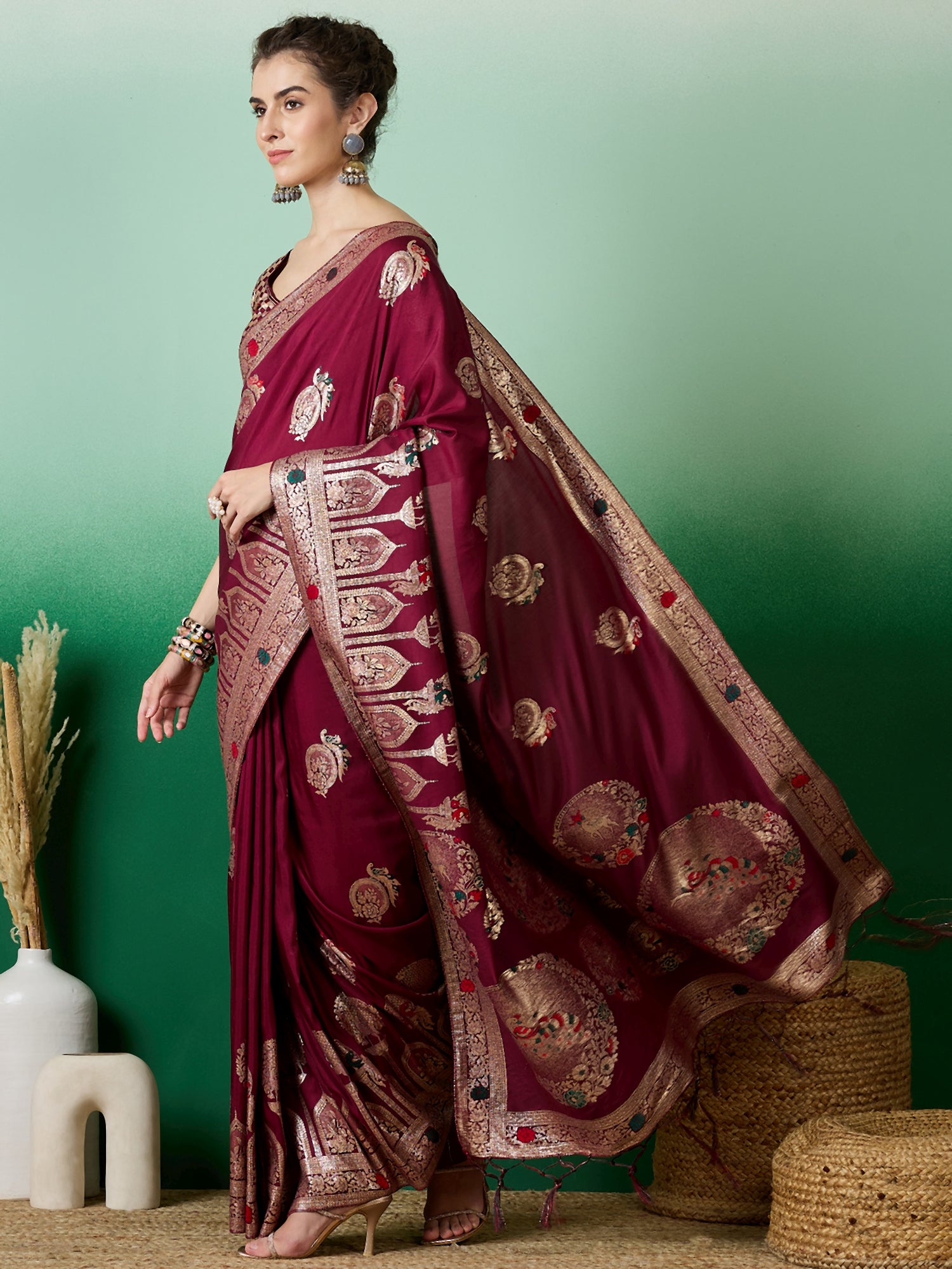 Maroon Dolla Cotton Woven Meenakari Designer Ethnic Festive Saree