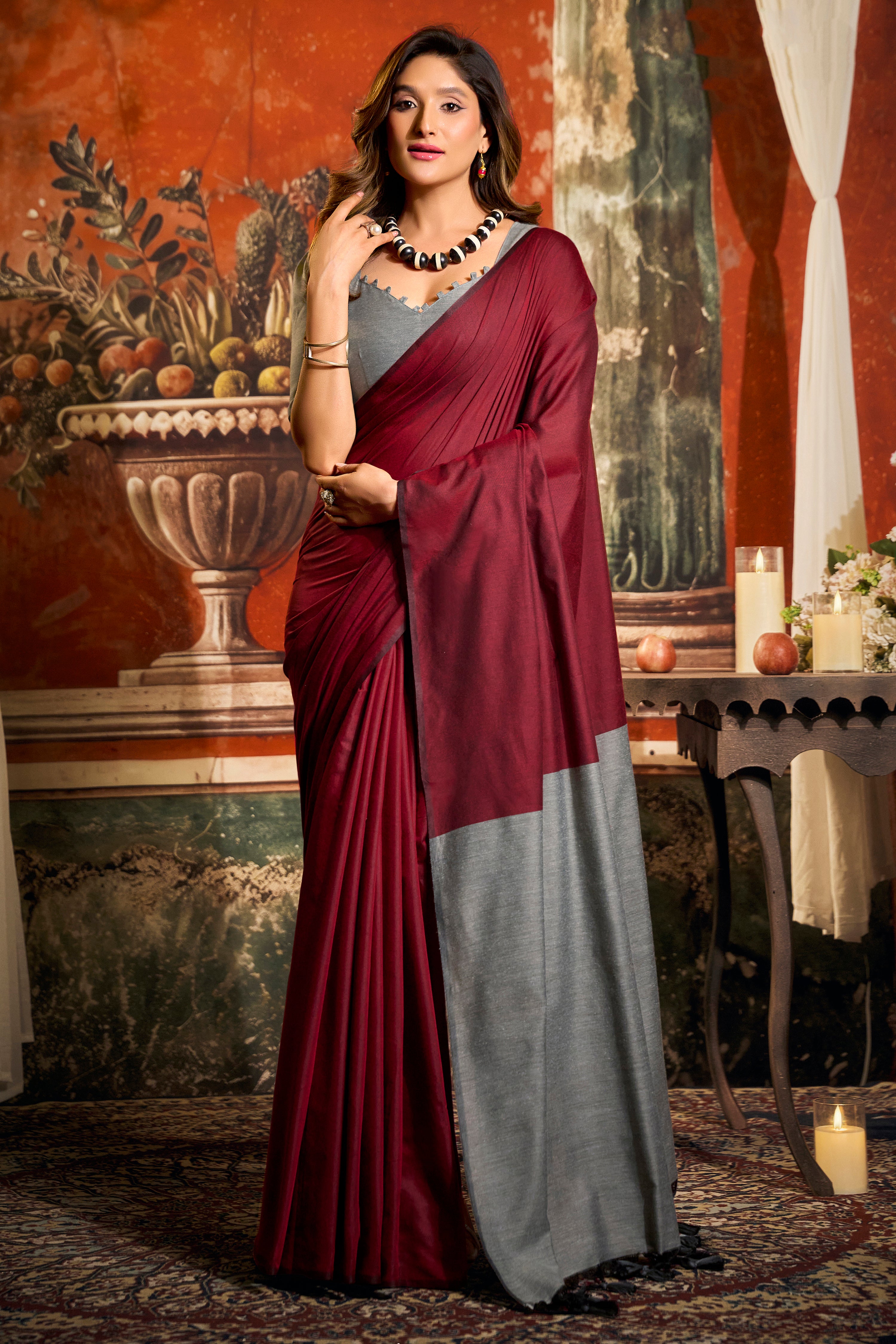 Maroon Mal Cotton Saree with Elegant Contrast Pallu Styling