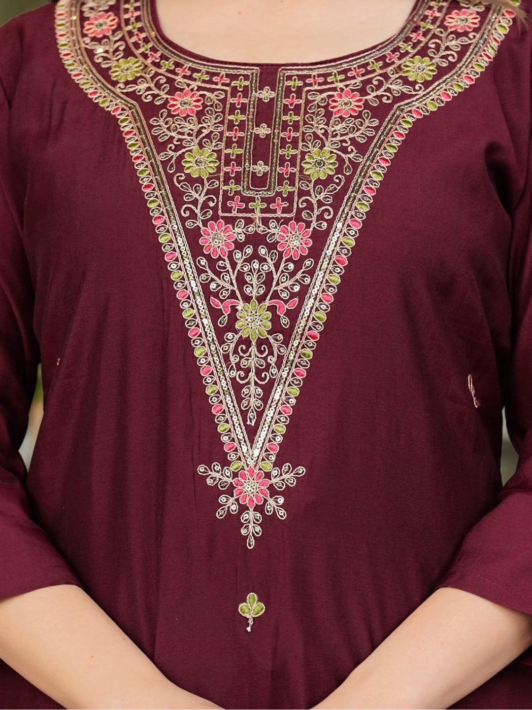 Maroon Rayon Slub Elegant Kurta Pant Set With Embroidery Work