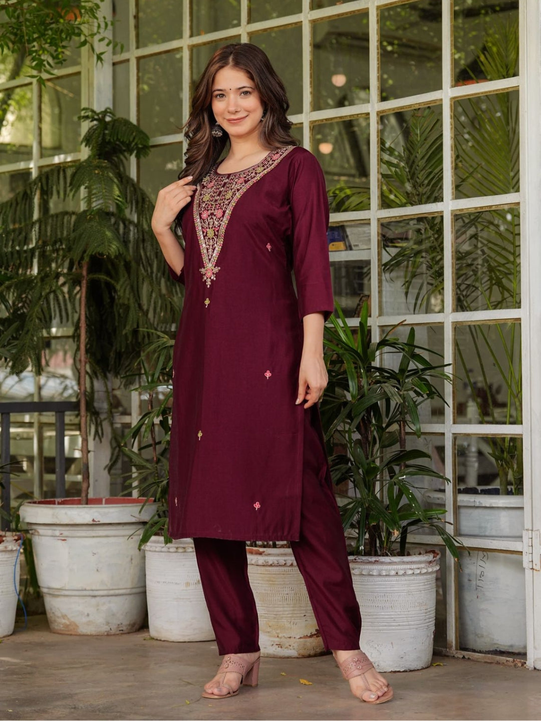 Maroon Rayon Slub Elegant Kurta Pant Set With Embroidery Work