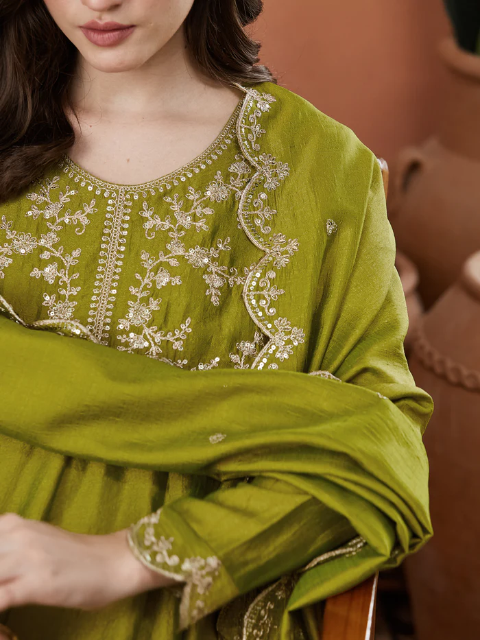 Mehendi Vichitra Silk Kurta Pant Set With Thread Embroidered With Sequins Work