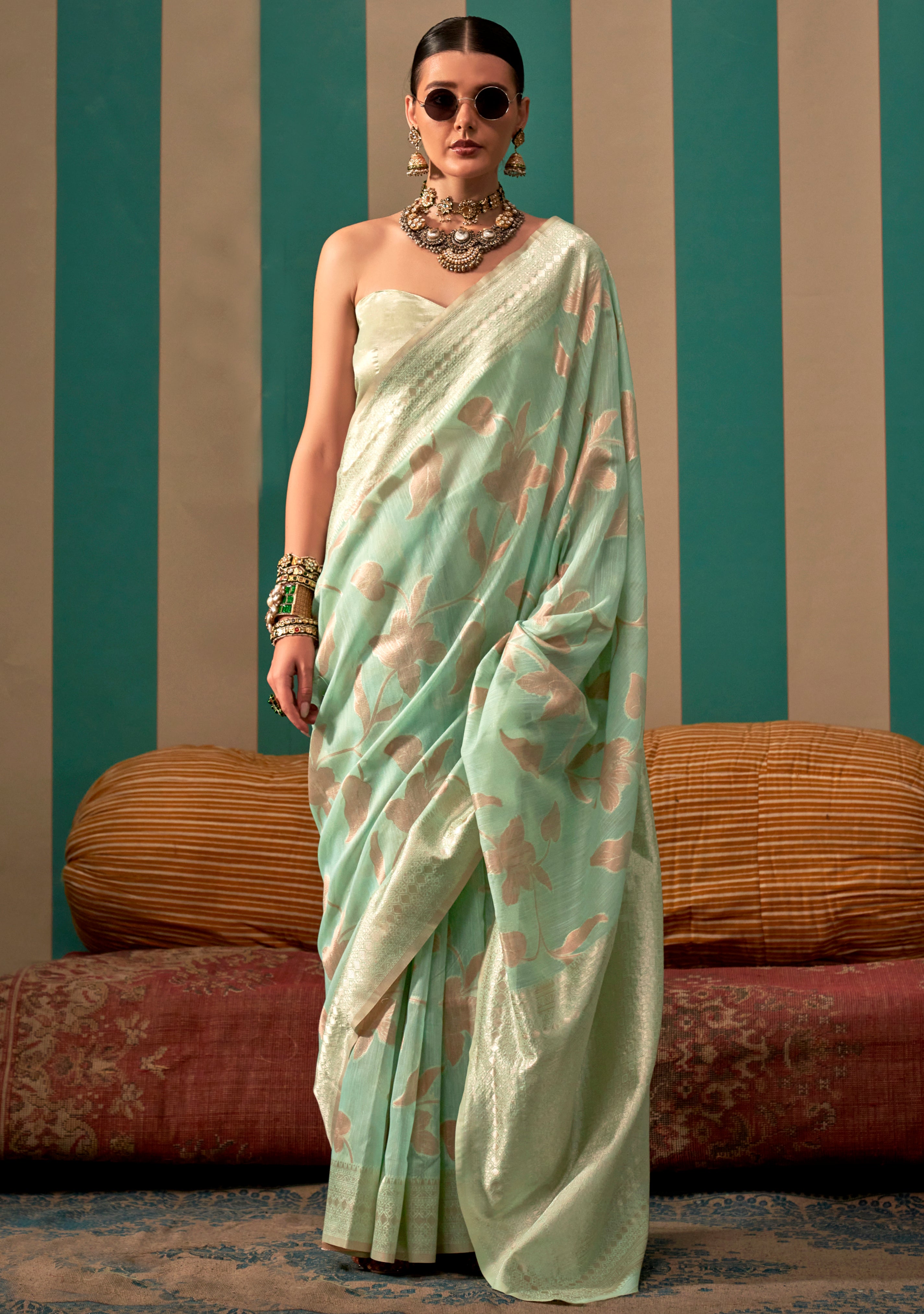 Mint Green Linen Saree With Jacquard Woven Work