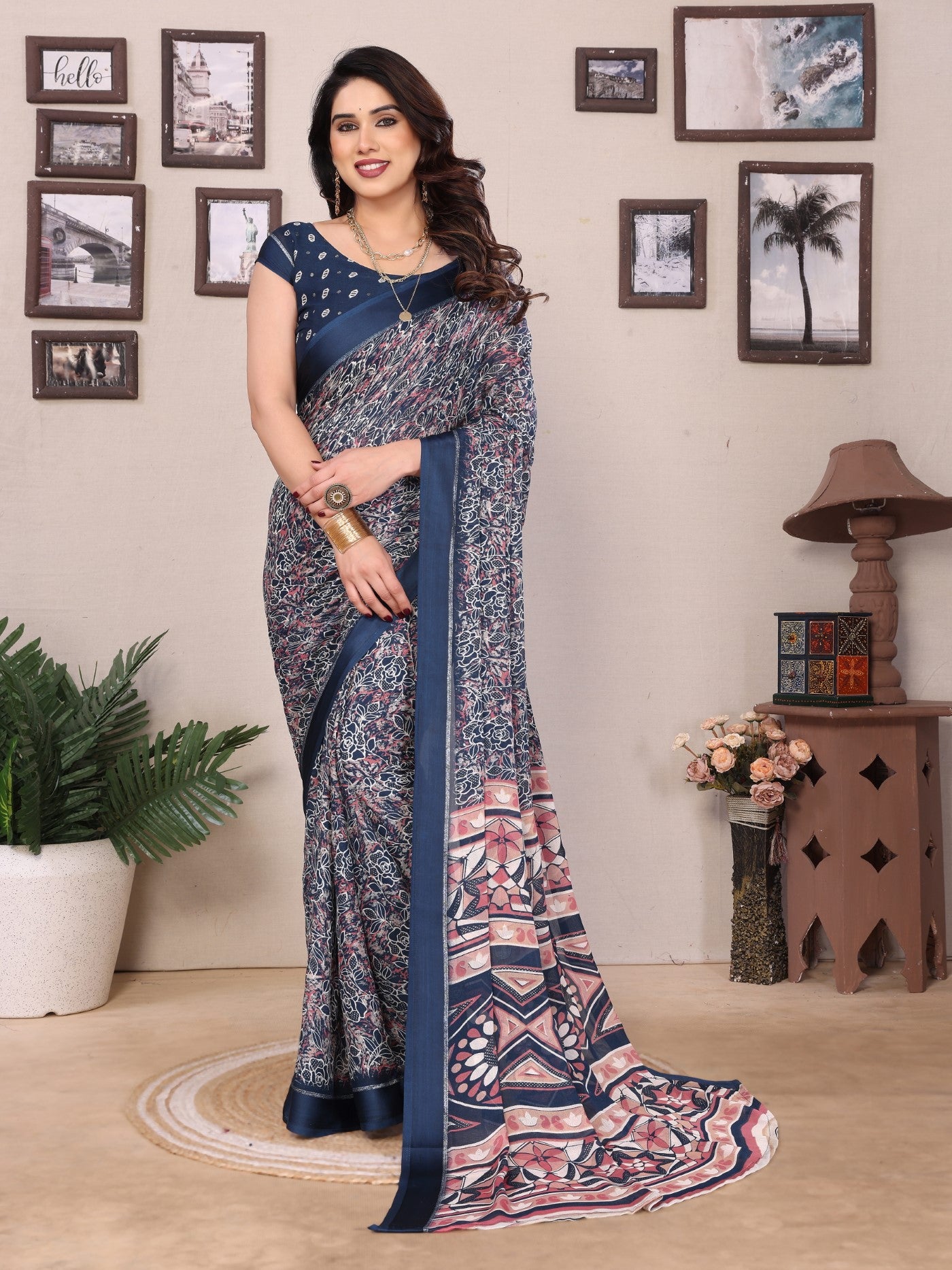 Morpich Bright Printed Saree With Zari Work