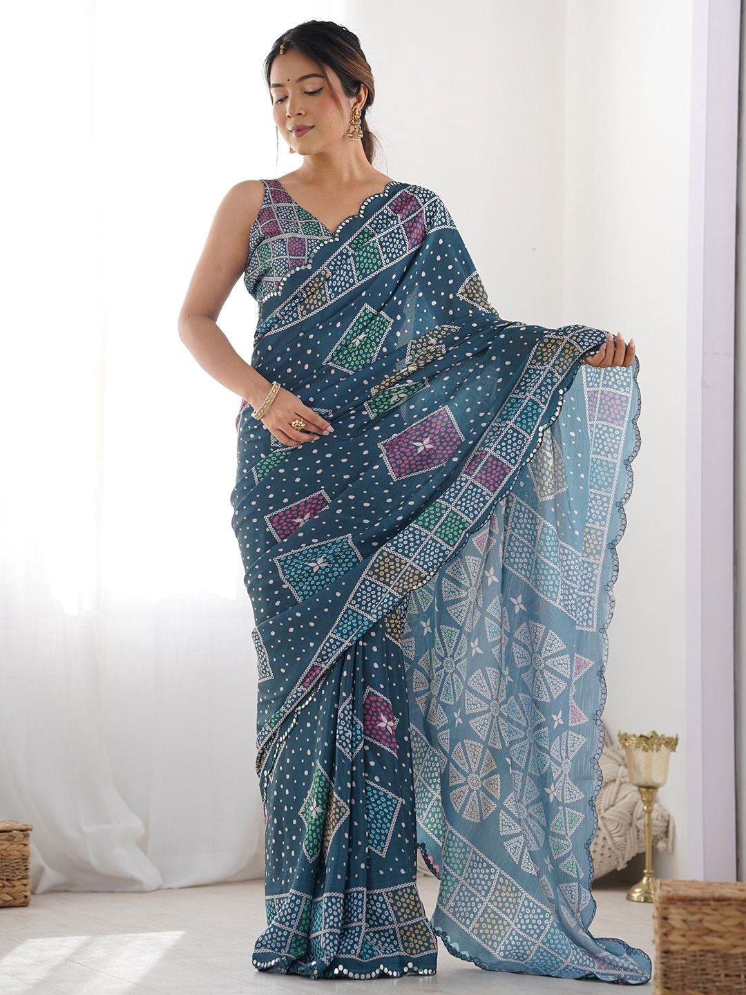 Morpich Georgette Saree With Digital Print And Mirror Work
