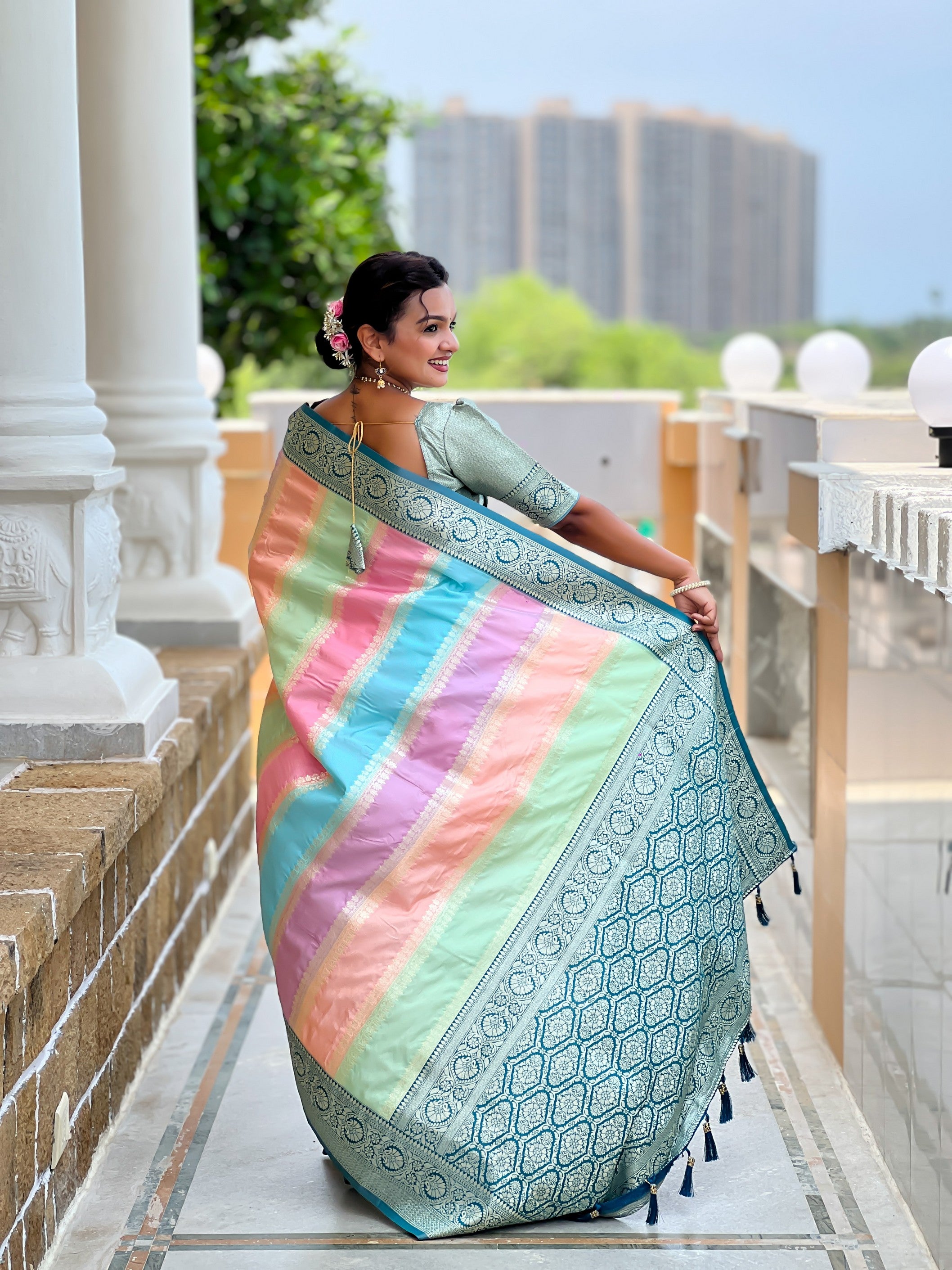 Morpich Soft Silk Woven Jacquard Designer Festive Wear Traditional Saree