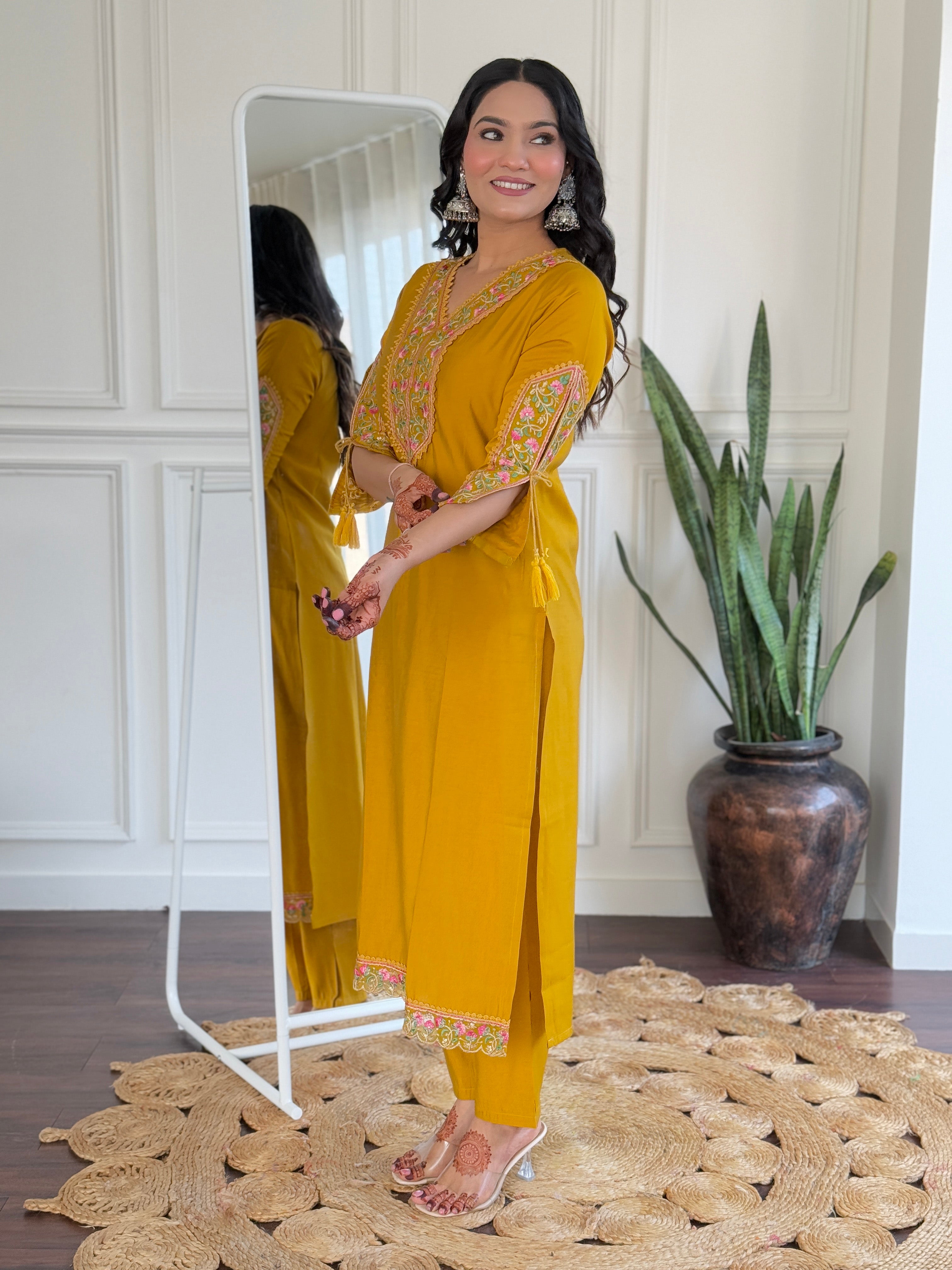 Mustard Bsy Viscose Elegant Kurta Pant Set With Thread Work