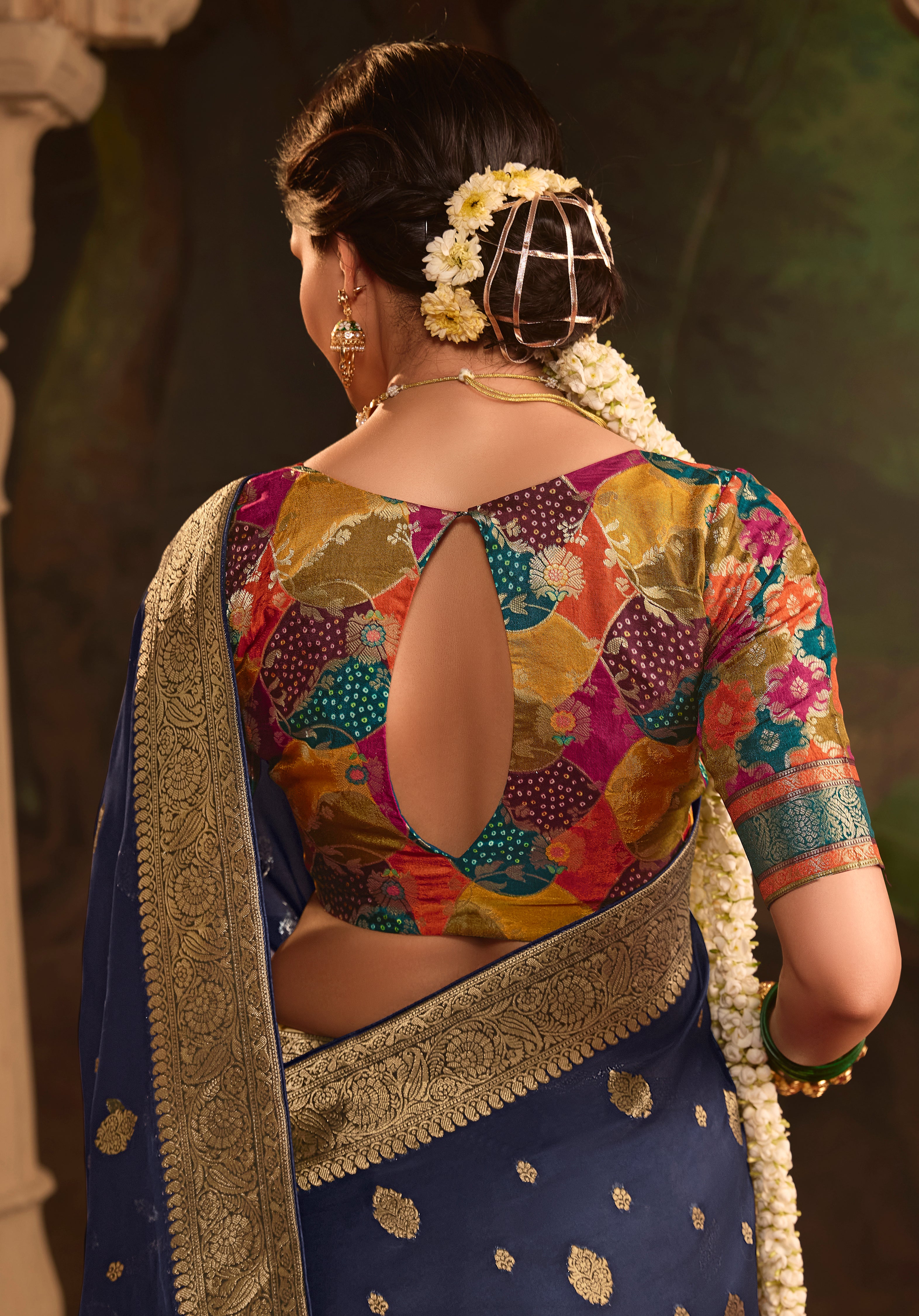 Navy Blue Pure Crepe Dola Silk Saree With Jacquard Woven Work