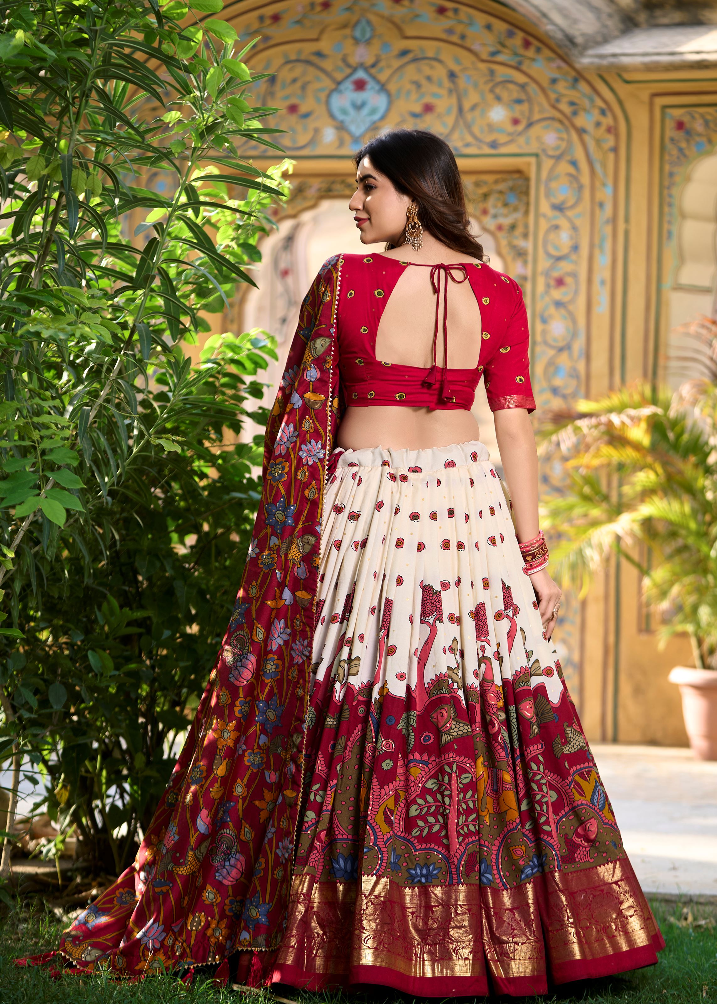 Off-White Elegance -Tussar Silk Kalamkari Print Lehenga with Foil Work Finish