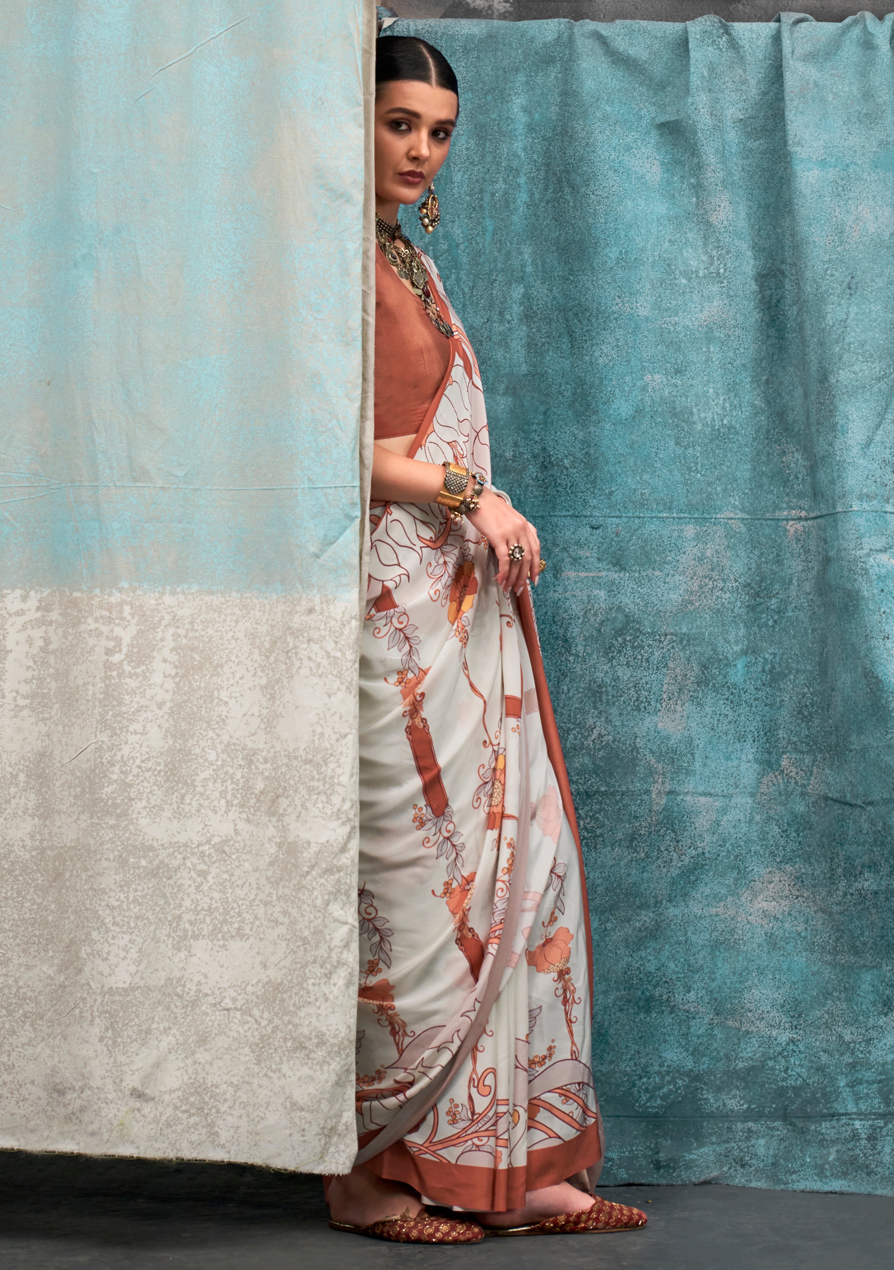 OffWhite Crape Saree With Digital Print
