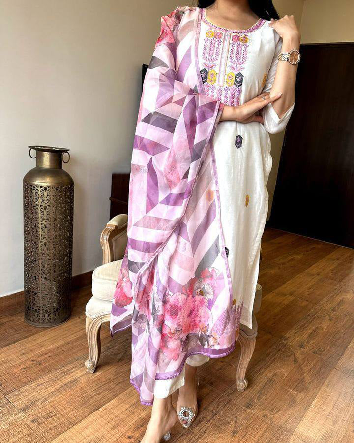 Off White Kurta Pant Set With Heavy Thread Embroidery Work With Printed Dupatta