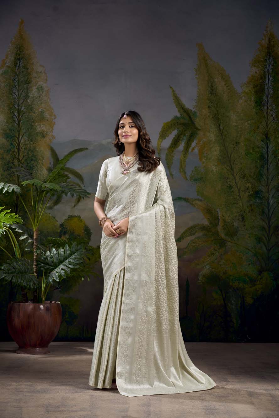 Off white Kanjivaram Saree with Stunning Zari Work