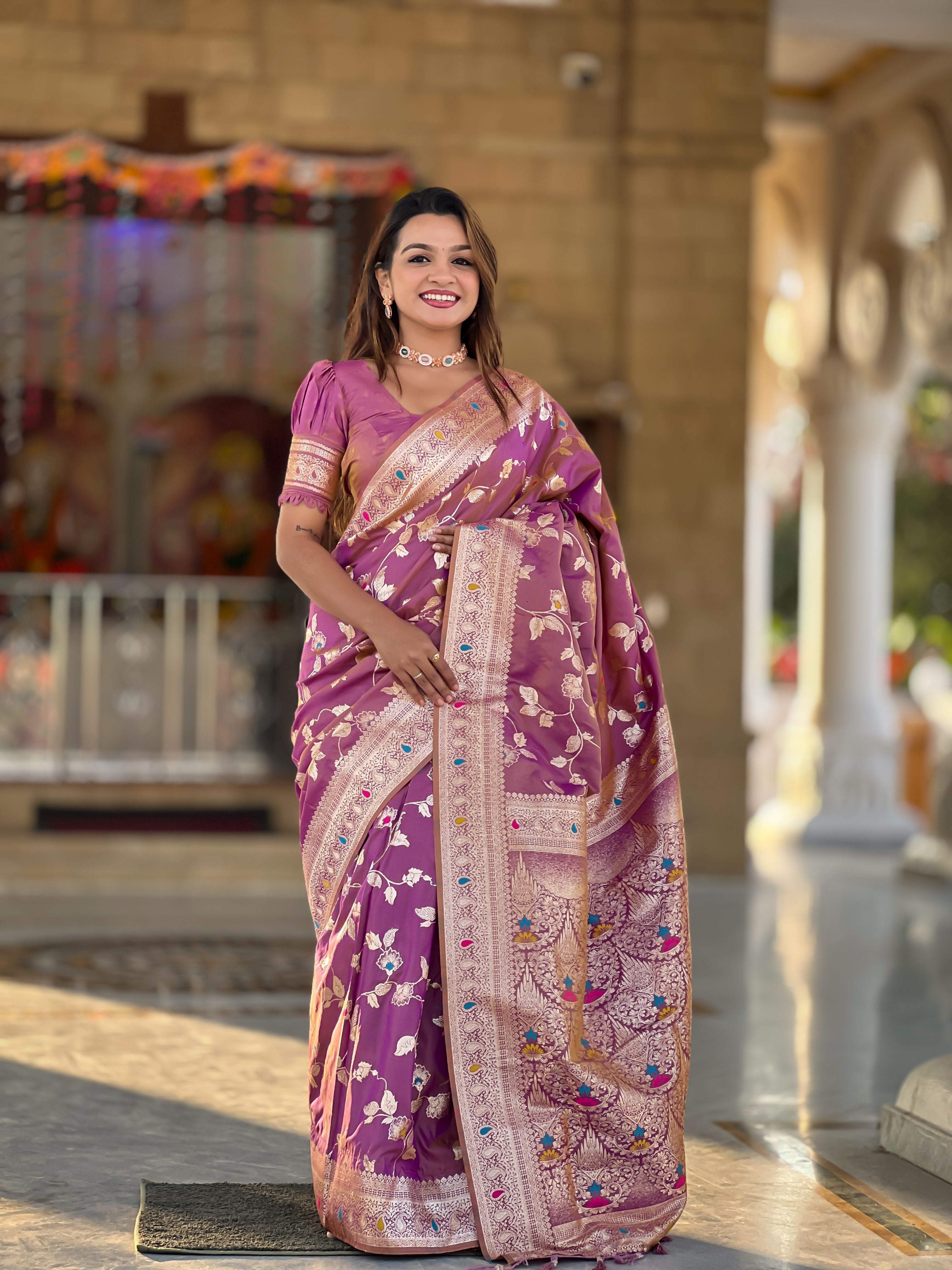 Onion Banarasi Silk Woven Jacquard Designer Ceremonial Partywear Saree