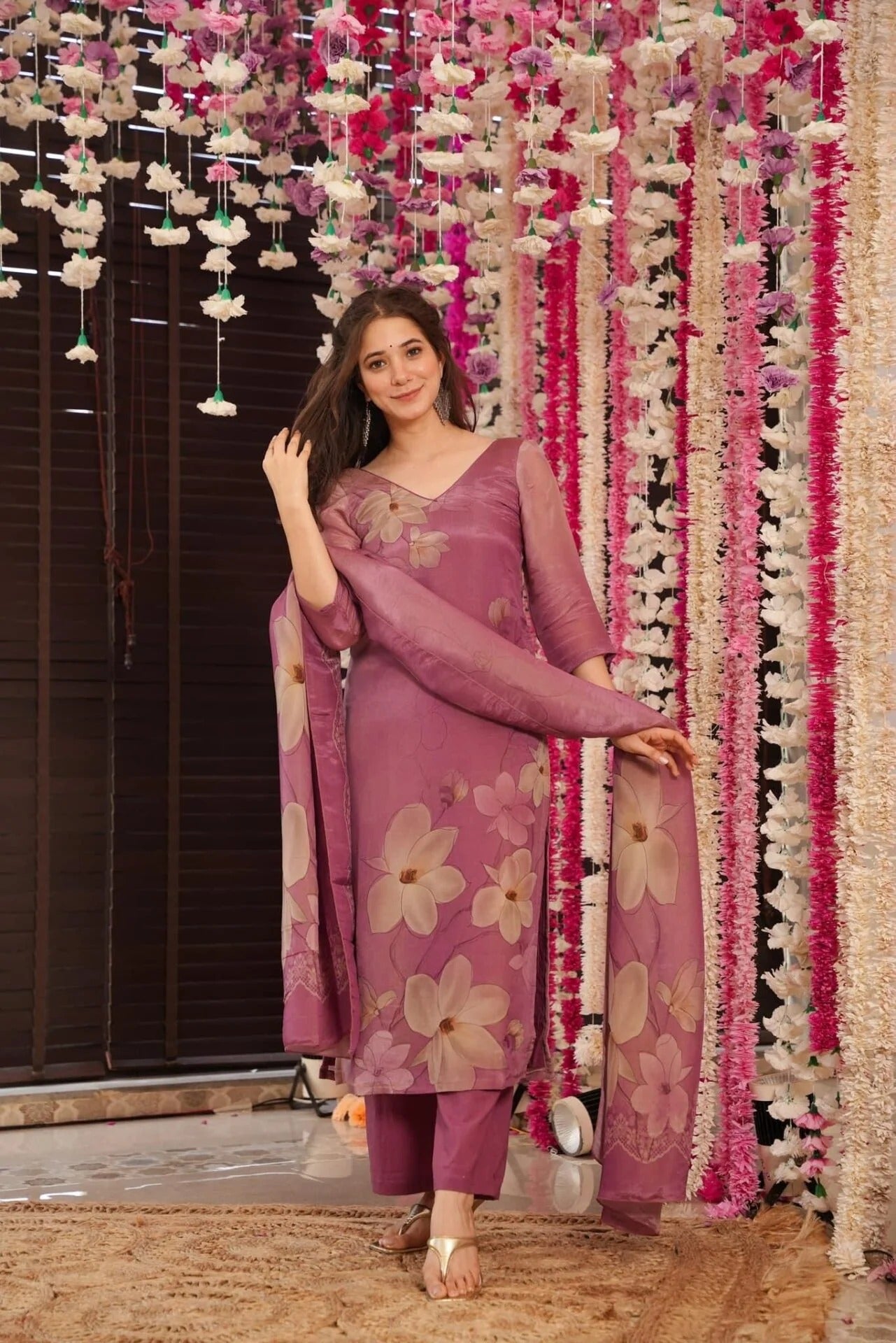 Onion Pink Silk Kurta Pant Set Printed