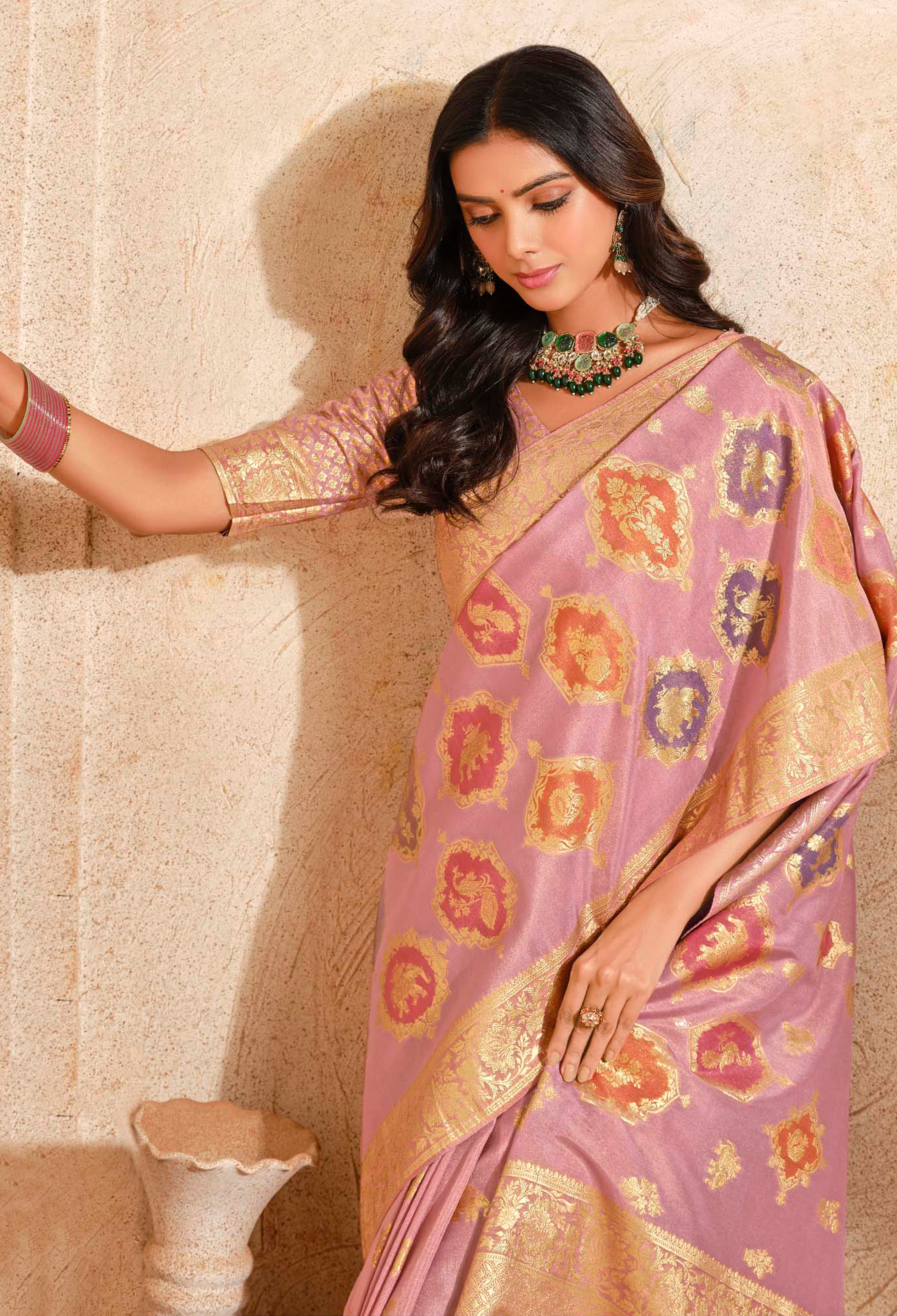 Onion Pink Silk Saree With Jacquard Woven Work