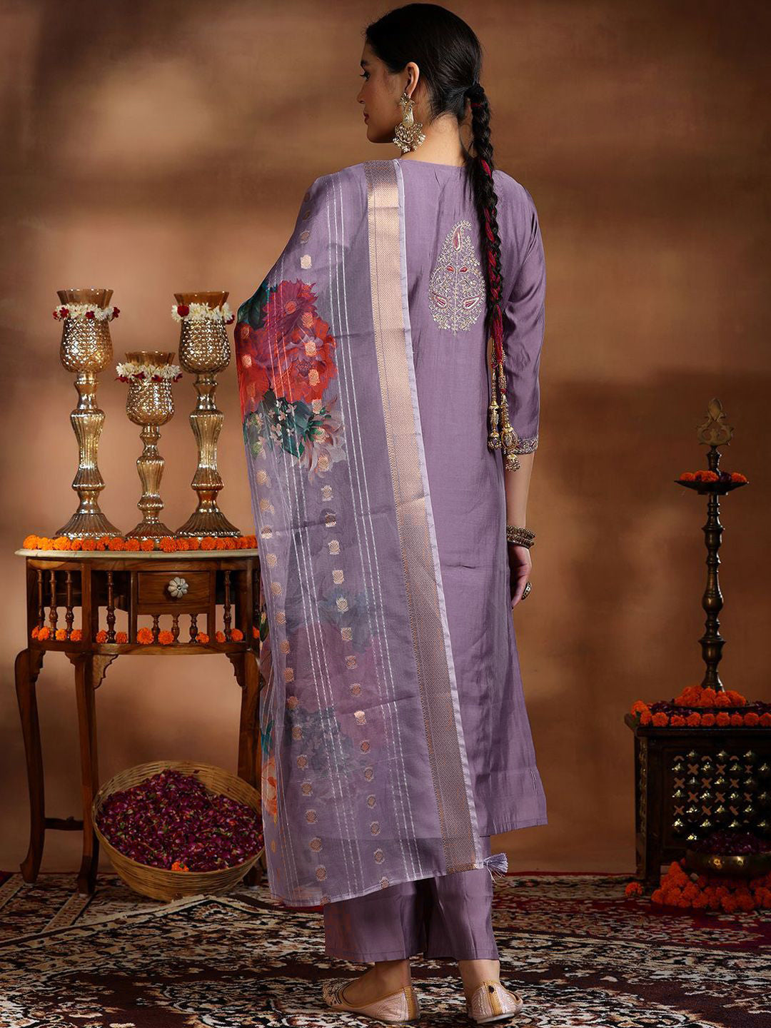Onion Viscose Kurta Pant with Heavy Thread Embroidery Work With Digital Printed Dupatta