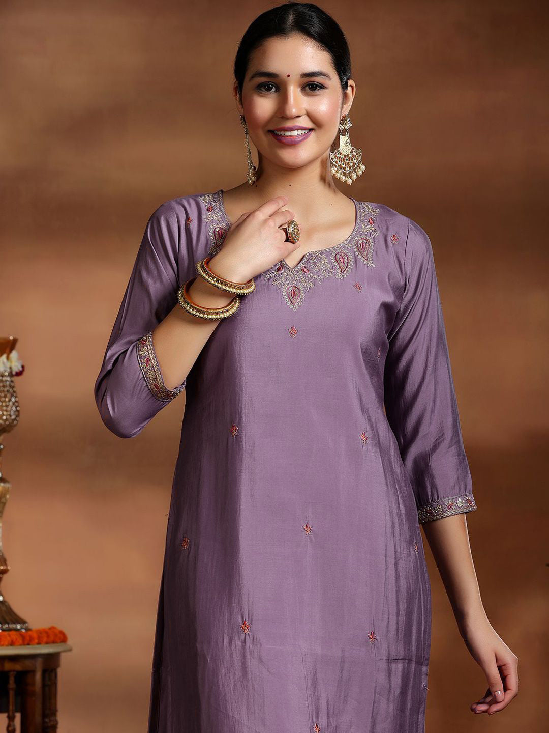 Onion Viscose Kurta Pant with Heavy Thread Embroidery Work With Digital Printed Dupatta