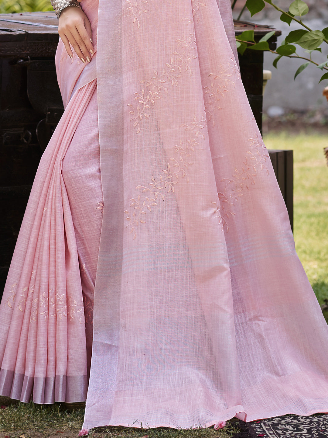 Ornate Pink Linen Festival Saree for Women