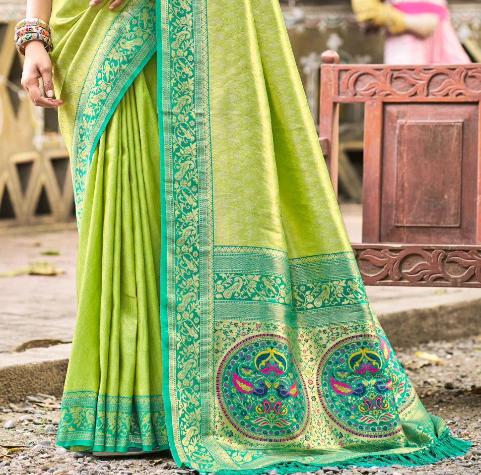 Parrot Green Kanjivaram Silk Saree With Timeless Grace and Elegant Charm