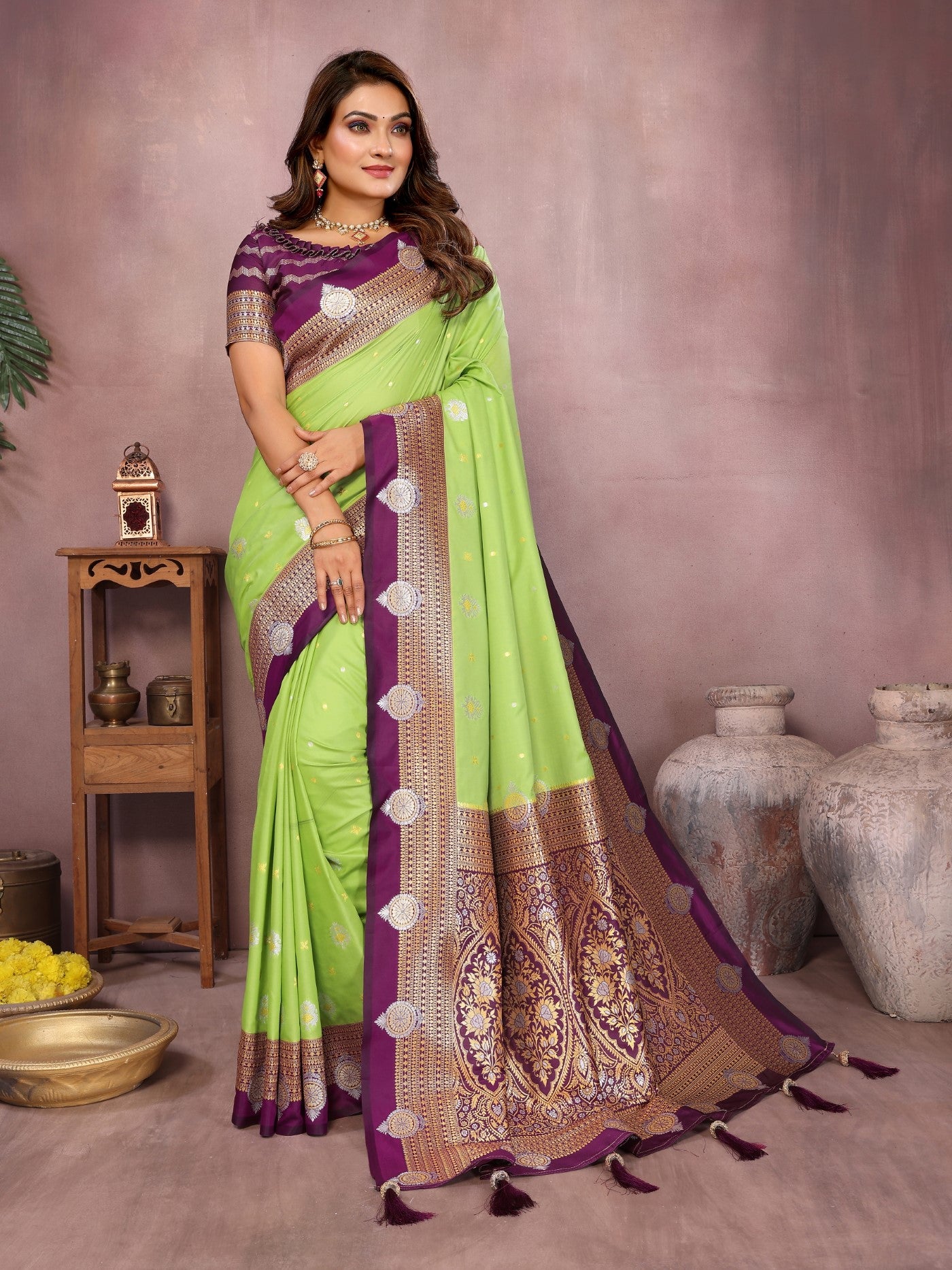 Parrot Green Silk Sarees Saree With Traditional Weaving