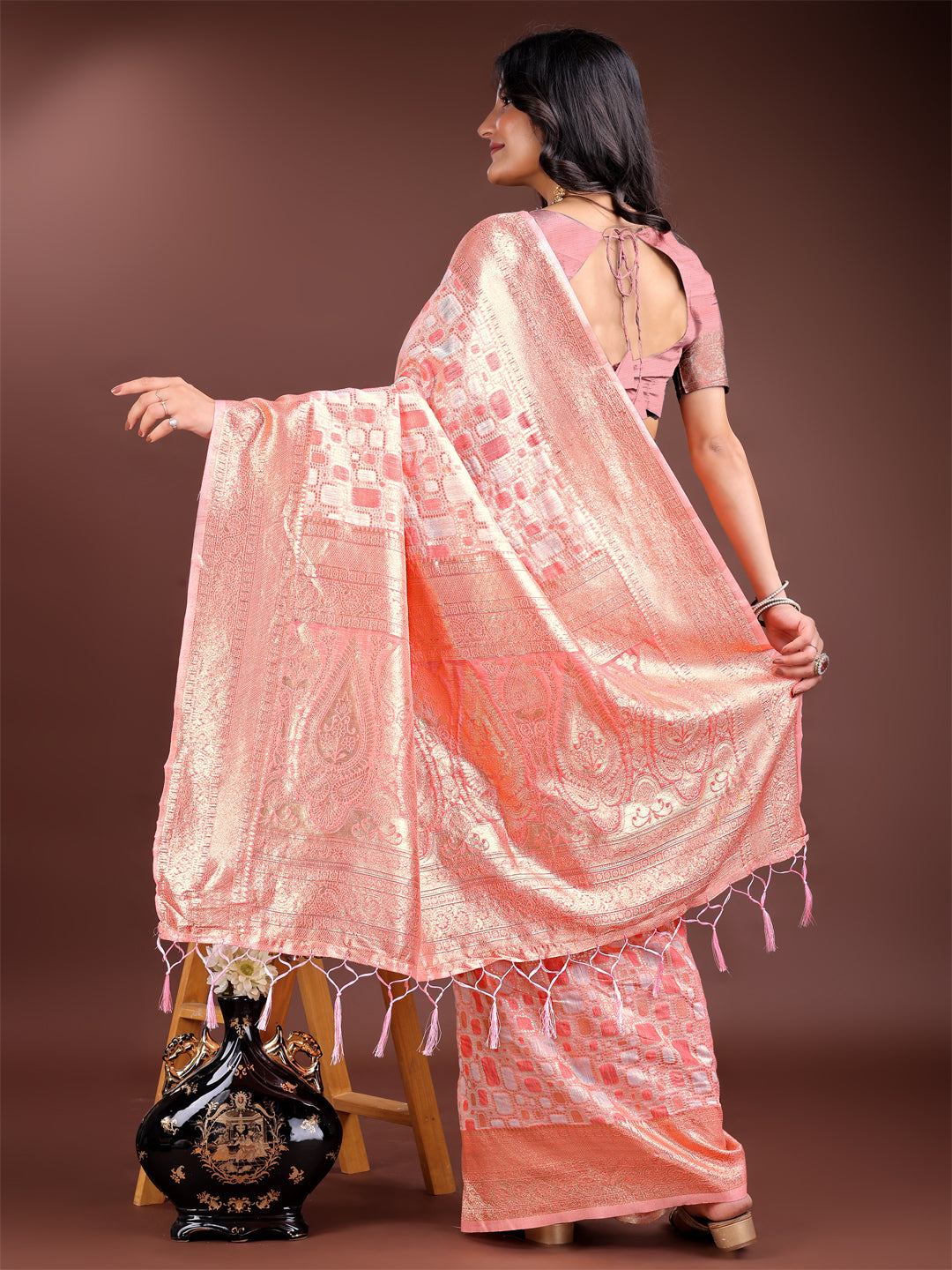 Peach Linen Cotton Woven Jacquard Designer Ehtnic Partywear Girlie Looks Saree