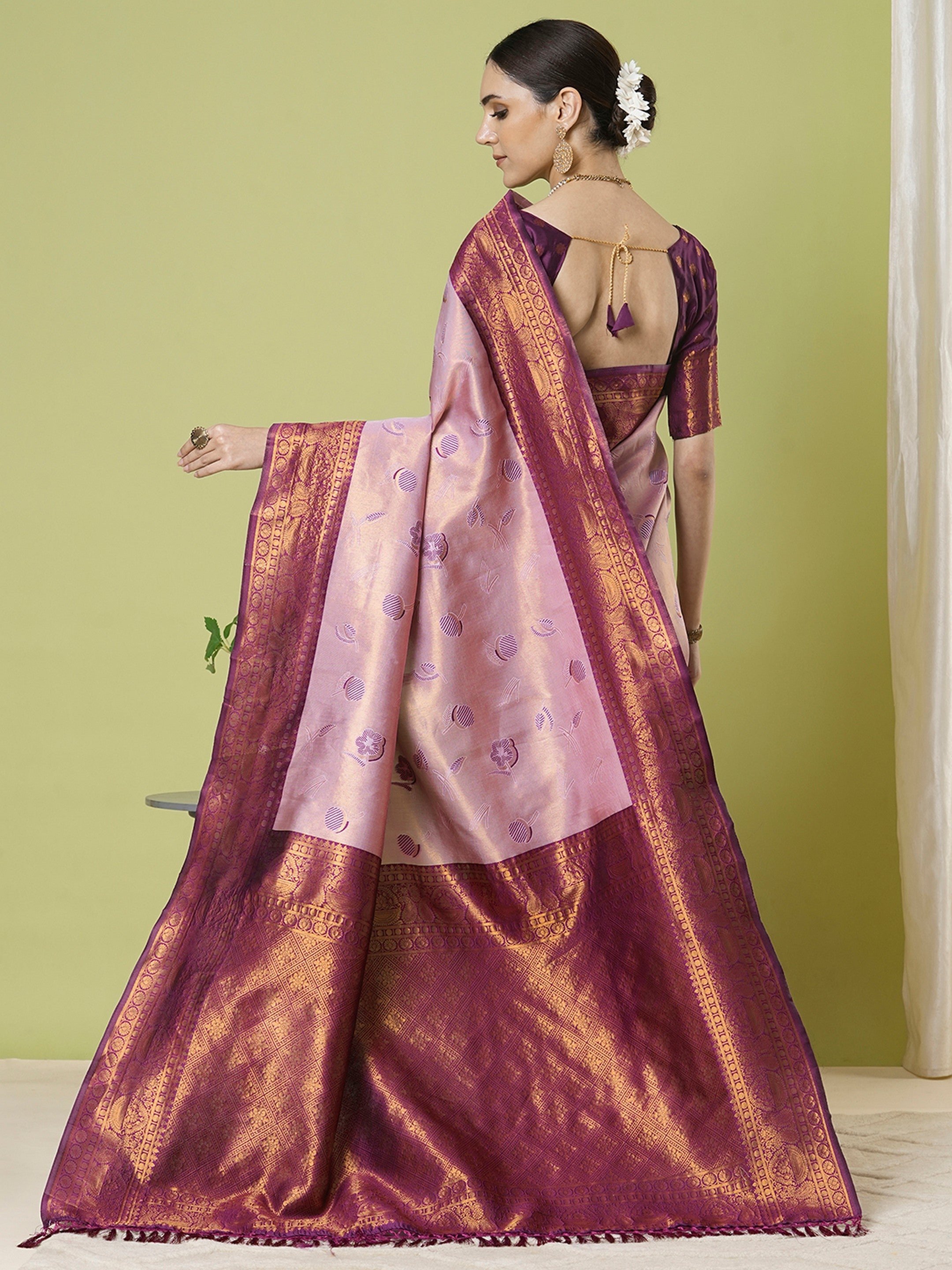 Pink Banarasi Silk Saree With Beautiful Jacquard Designer Work