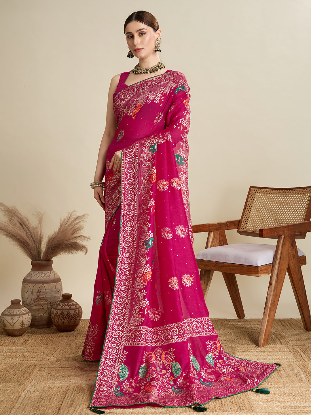Pink Beautiful Designer Table Printed With Foil Cotton Blended Saree