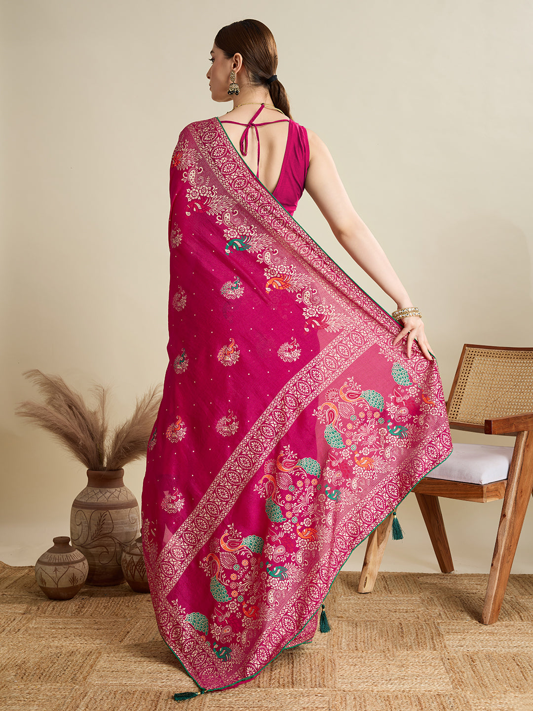 Pink Beautiful Designer Table Printed With Foil Cotton Blended Saree