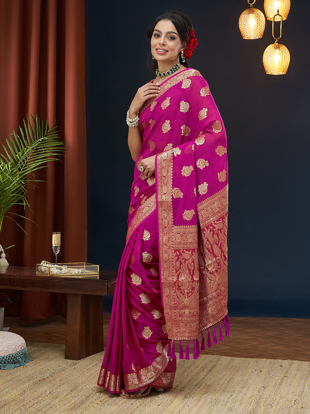 Pink Colour Georgette Designer Zari Woven Saree For Partywear Looks