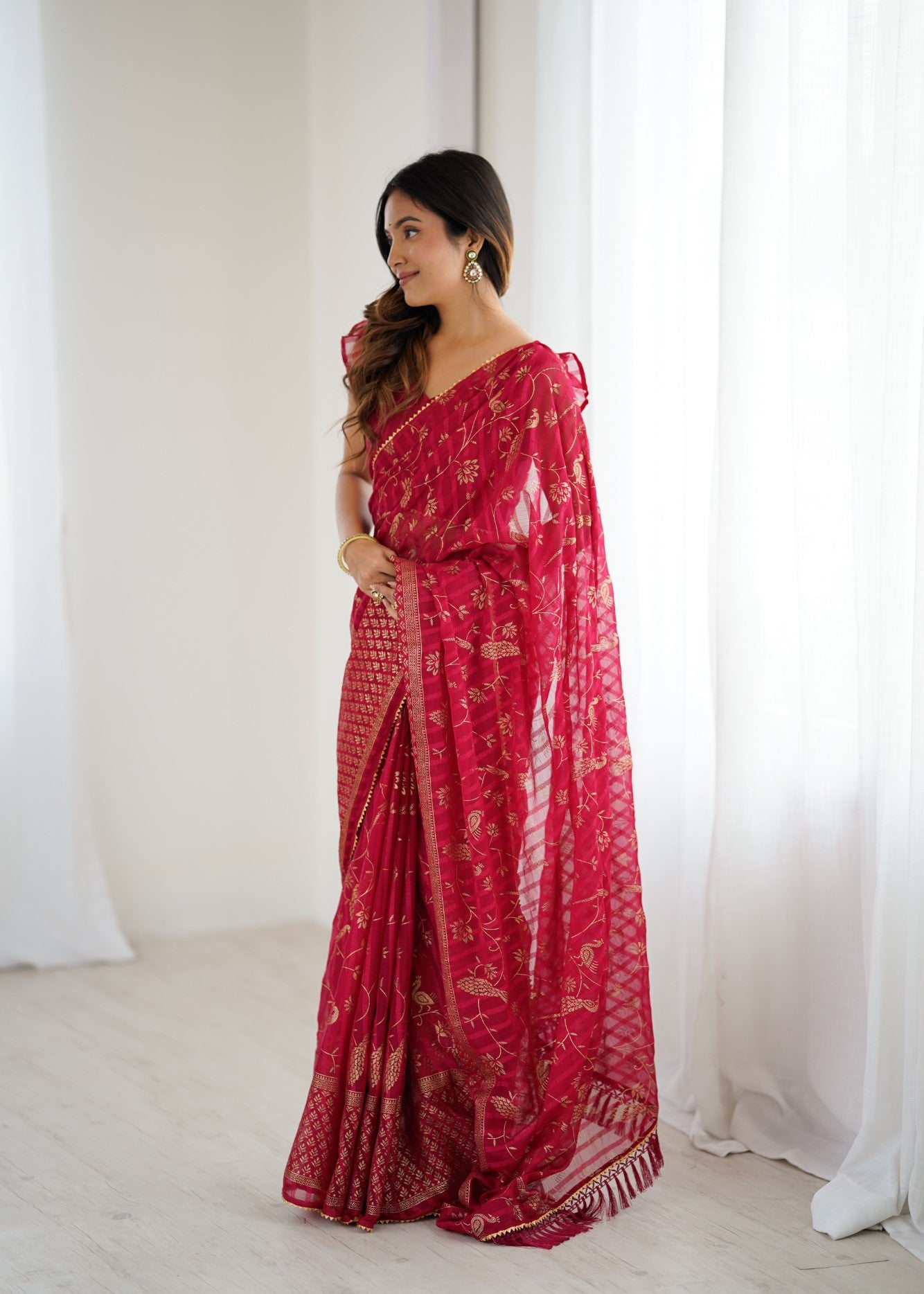 Pink Georgette Patta Saree With Foil Work And Lace Border