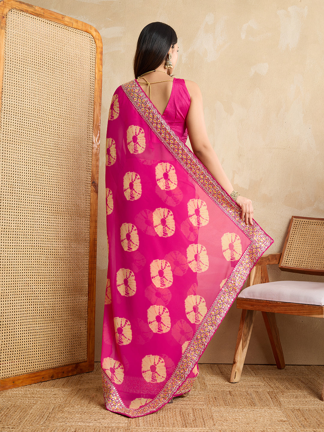 Pink Georgette Smart And Beautiful Festive Wear Saree