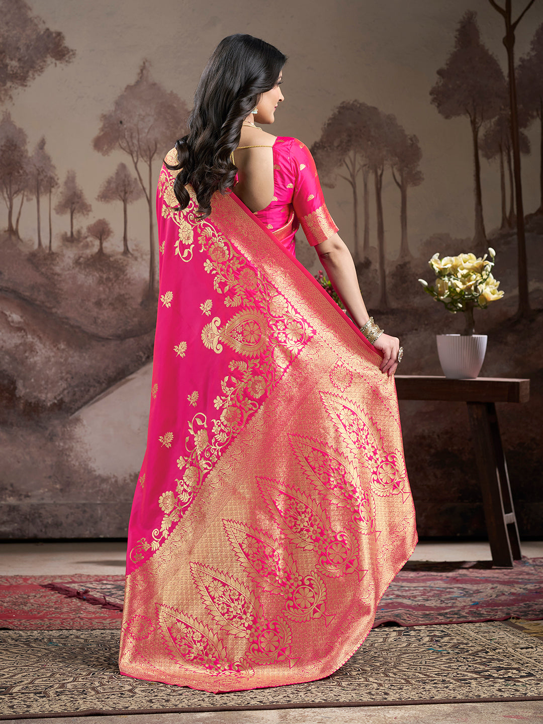 Pink Lichi Silk Woven Rich Pallu Designer Heavy Partywear Saree